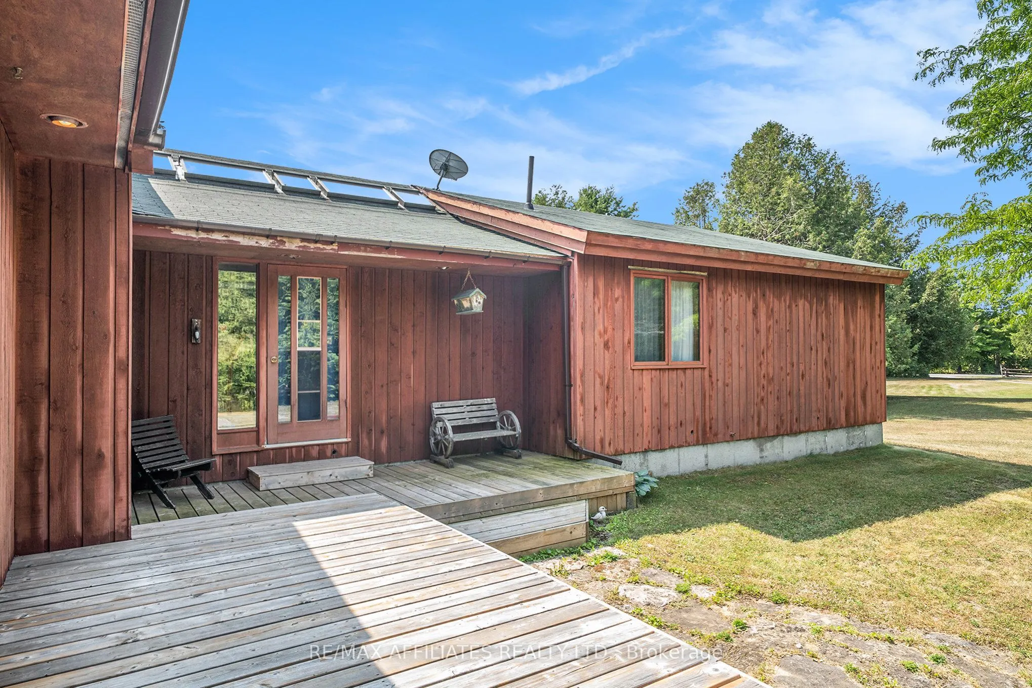 358 Davis Side Road