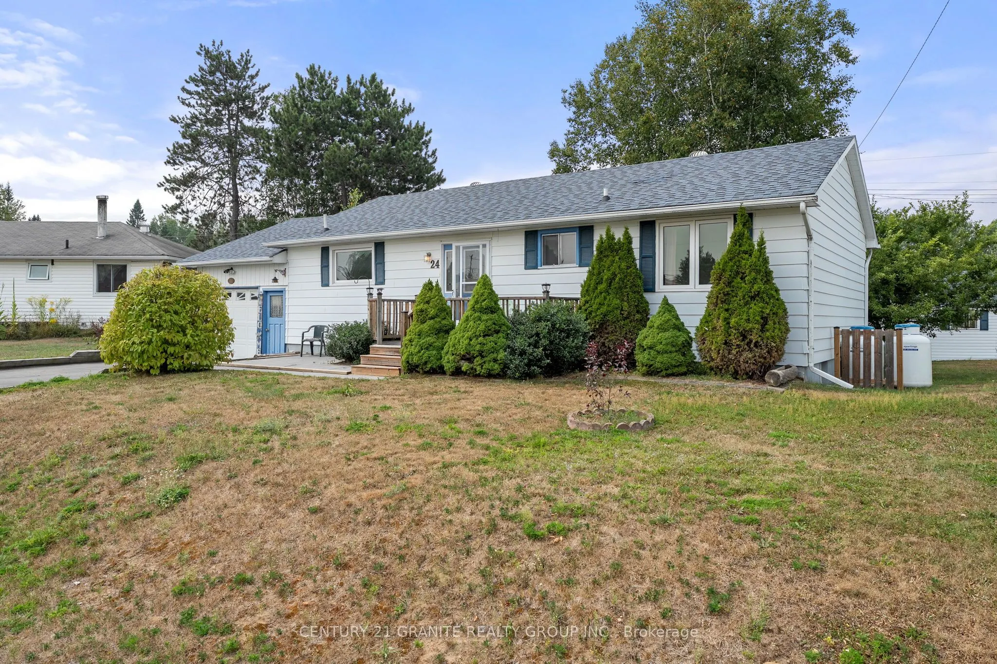 24 Great Oak Street