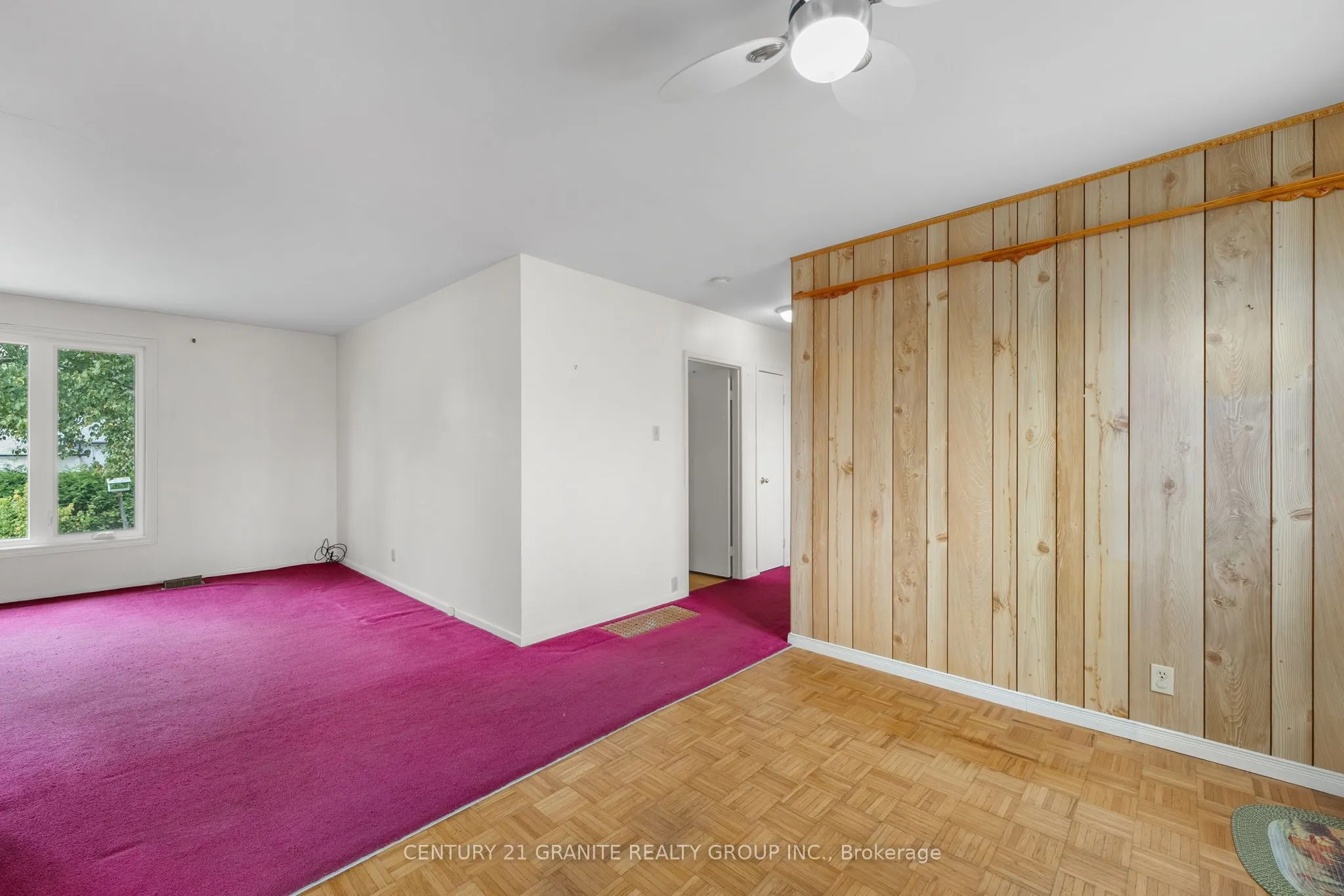 24 Great Oak Street