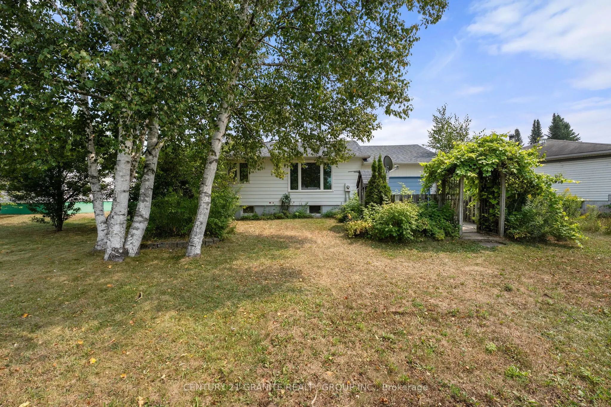24 Great Oak Street