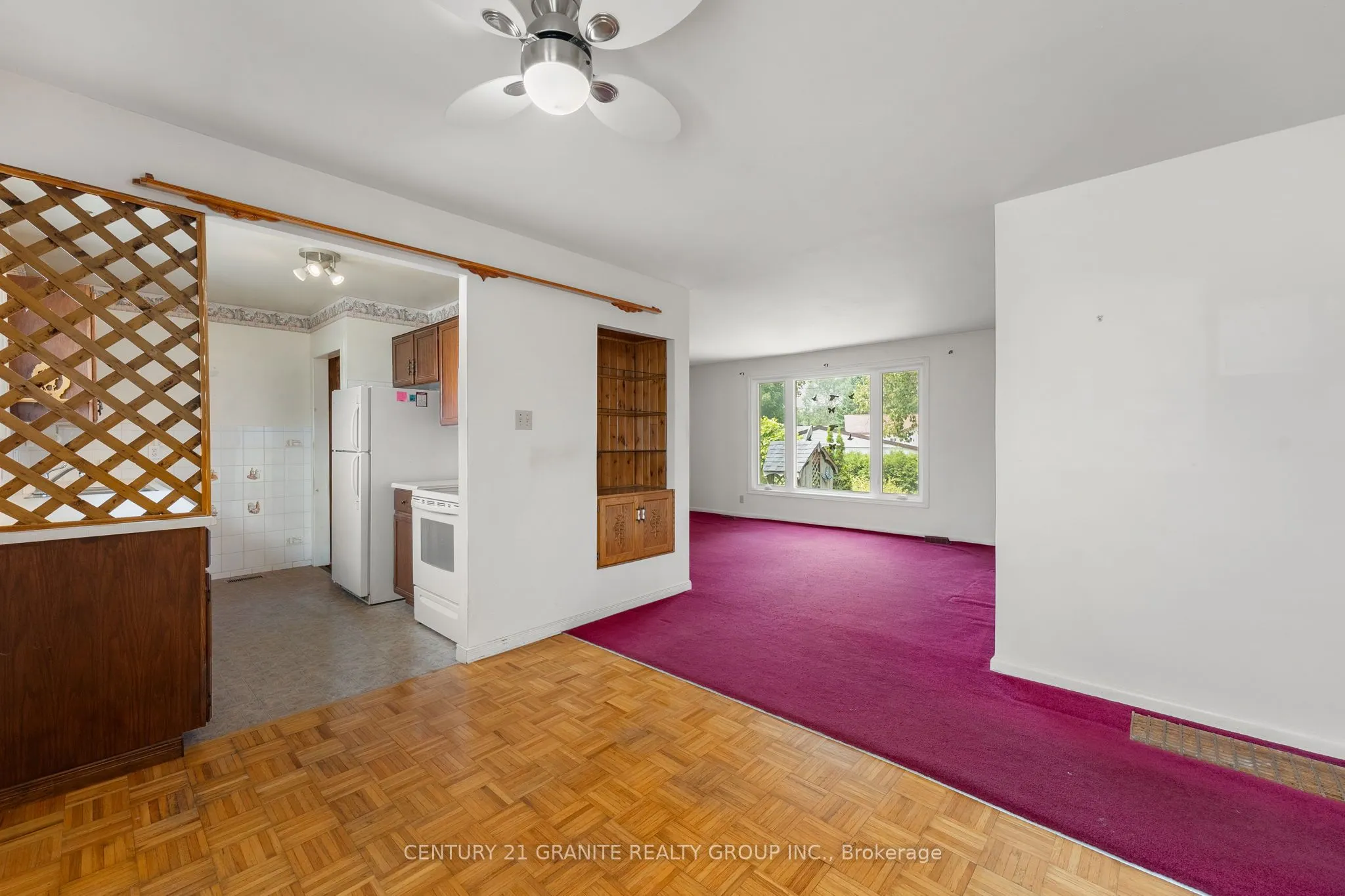 24 Great Oak Street