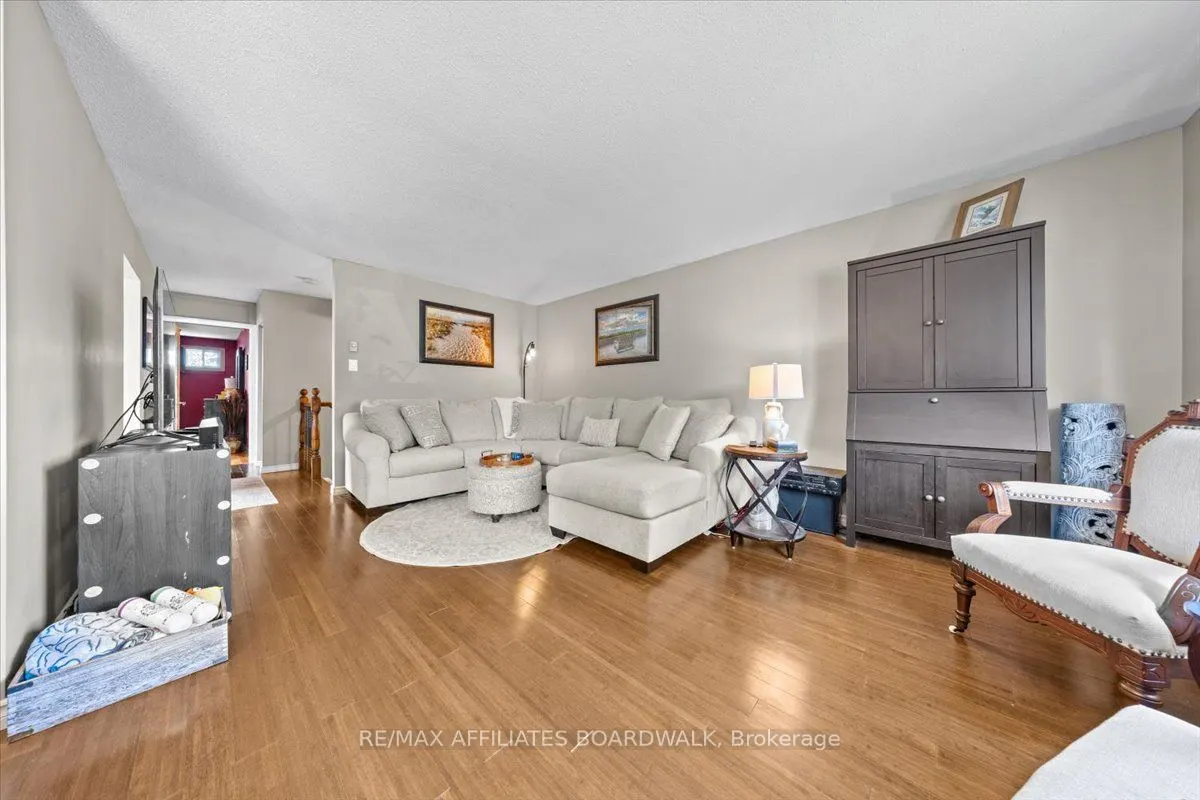 16 Coolbrook Crescent