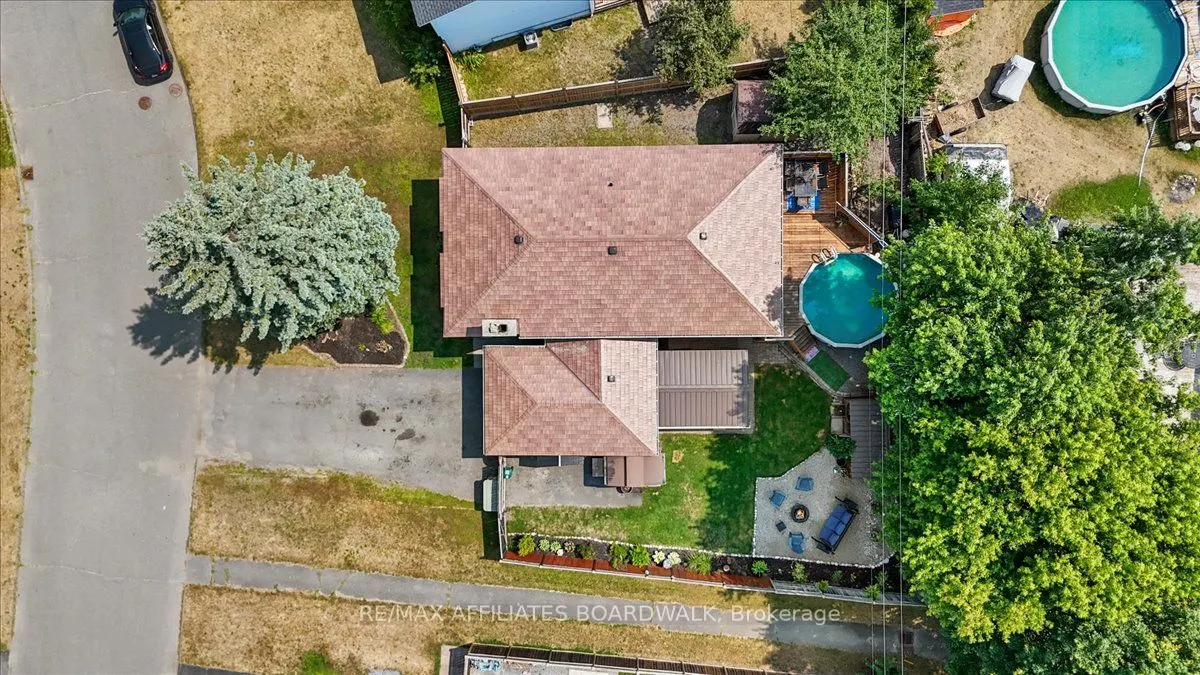 16 Coolbrook Crescent