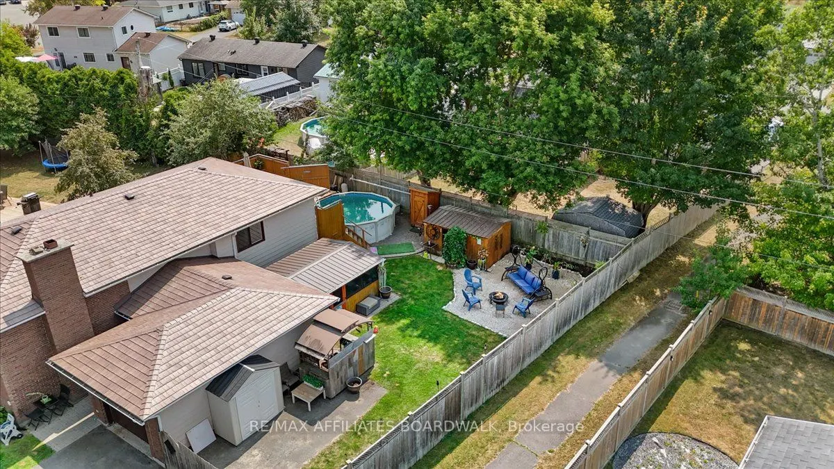16 Coolbrook Crescent