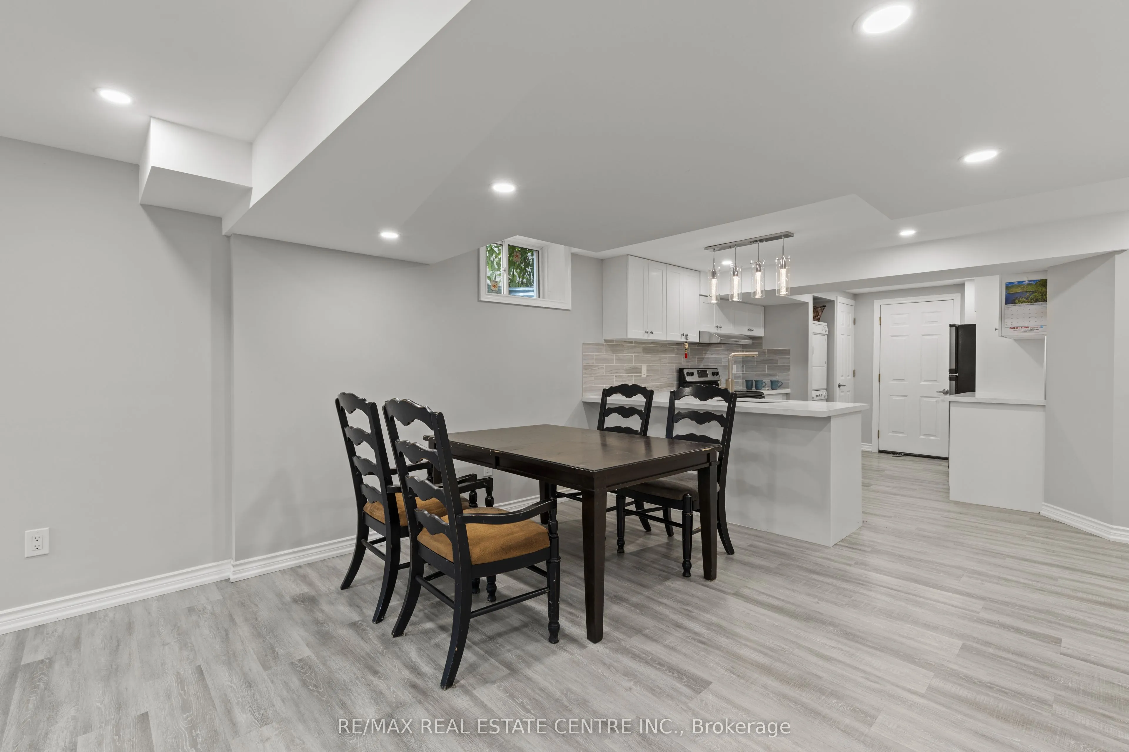 135 Raymond Road