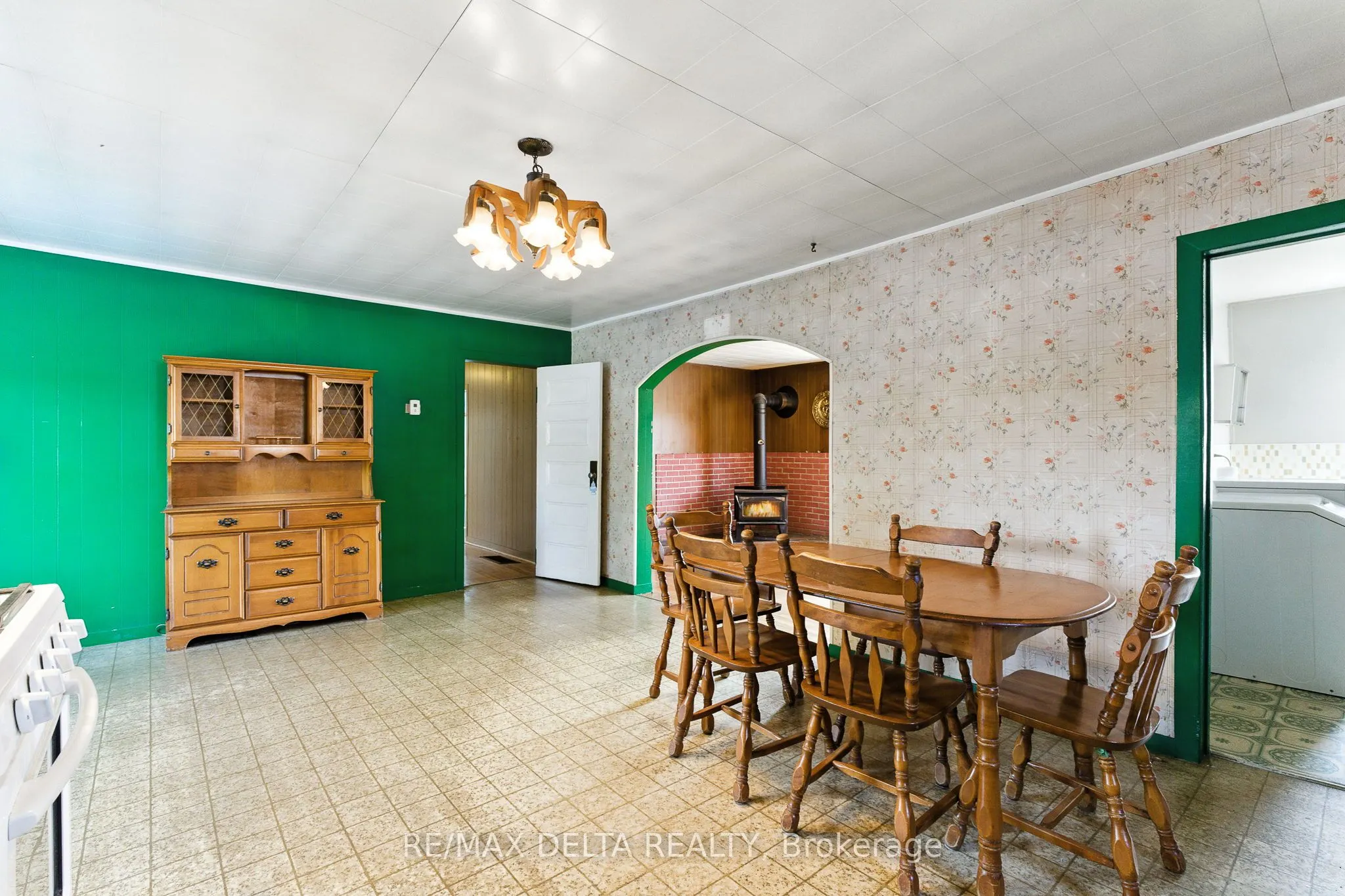 3560 Drouin Road