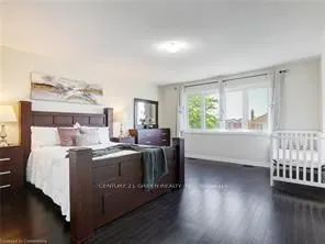 4 Slater Street