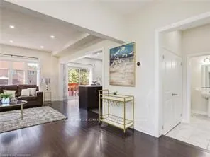 4 Slater Street