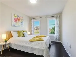 4 Slater Street