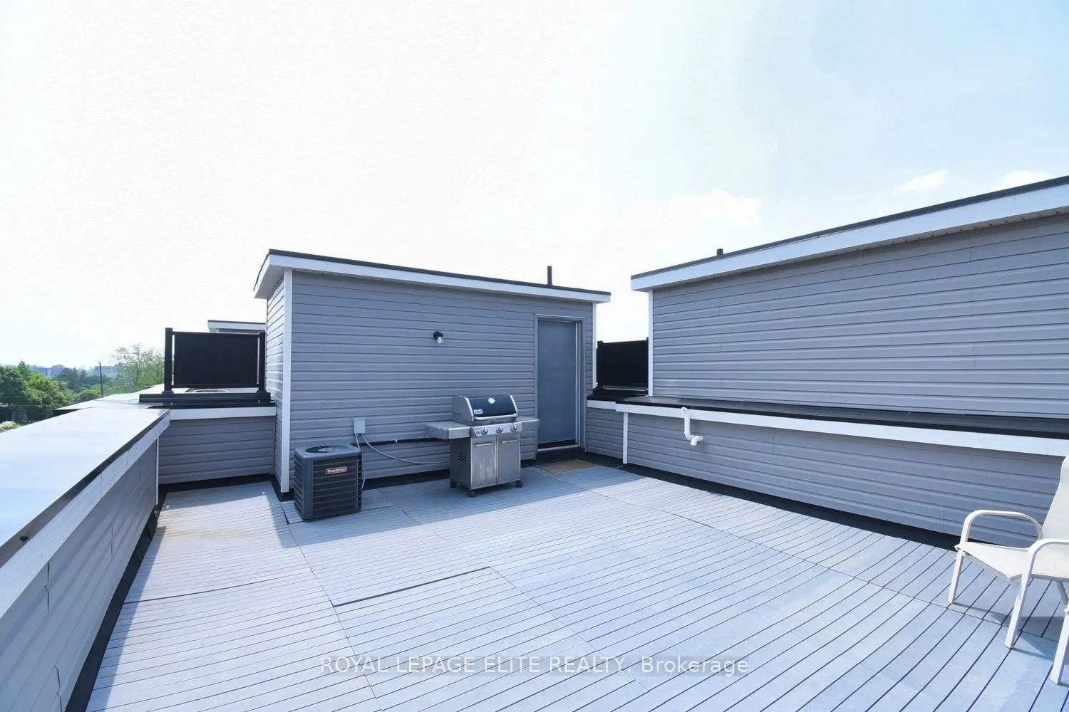 383 DUNDAS Street E, #69