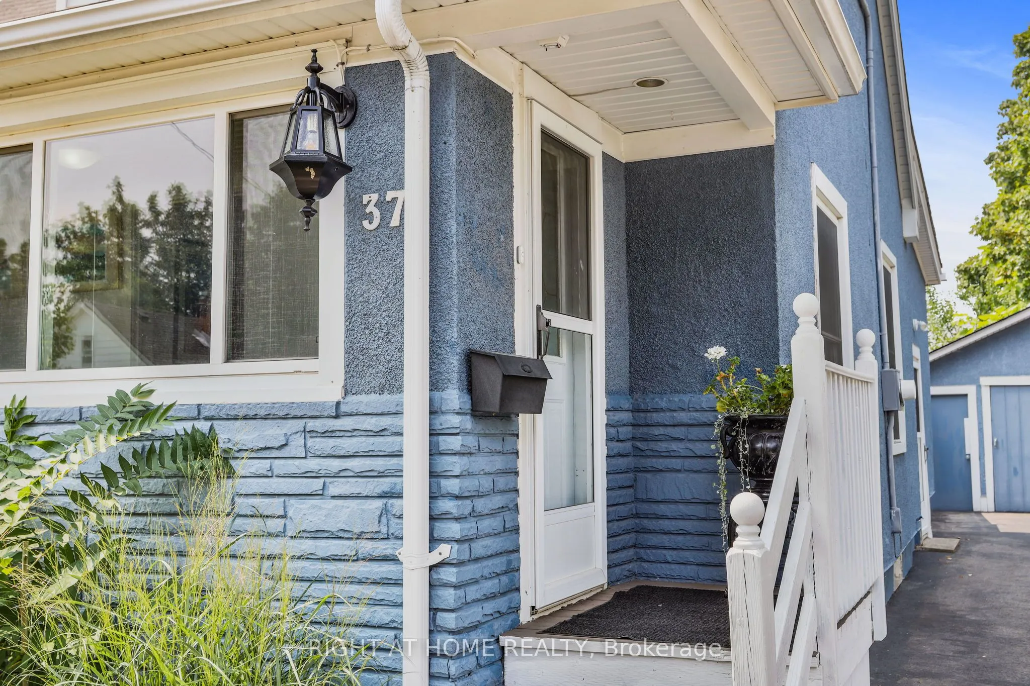 37 Cosby Avenue