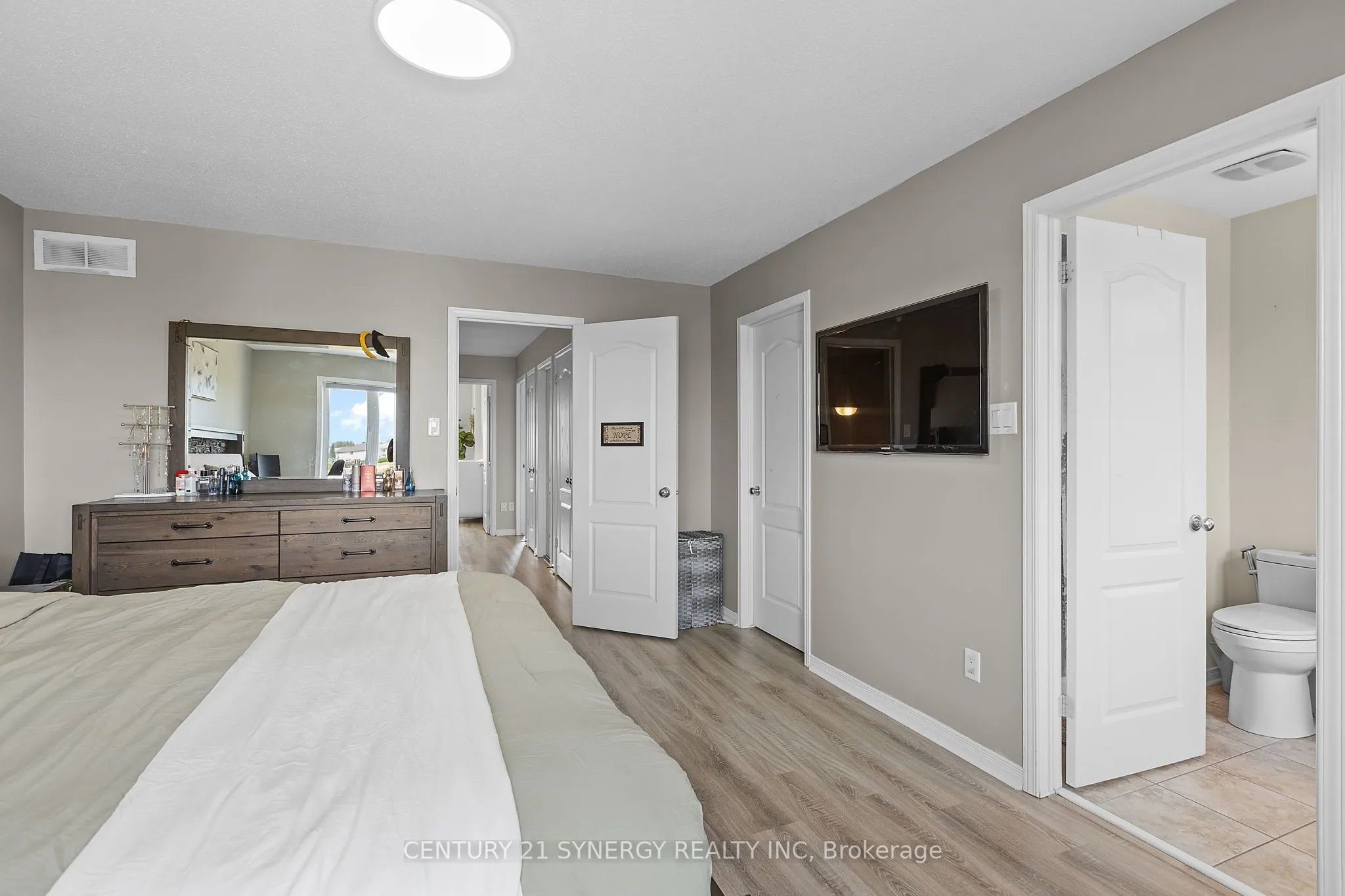 1790 Plainridge Crescent