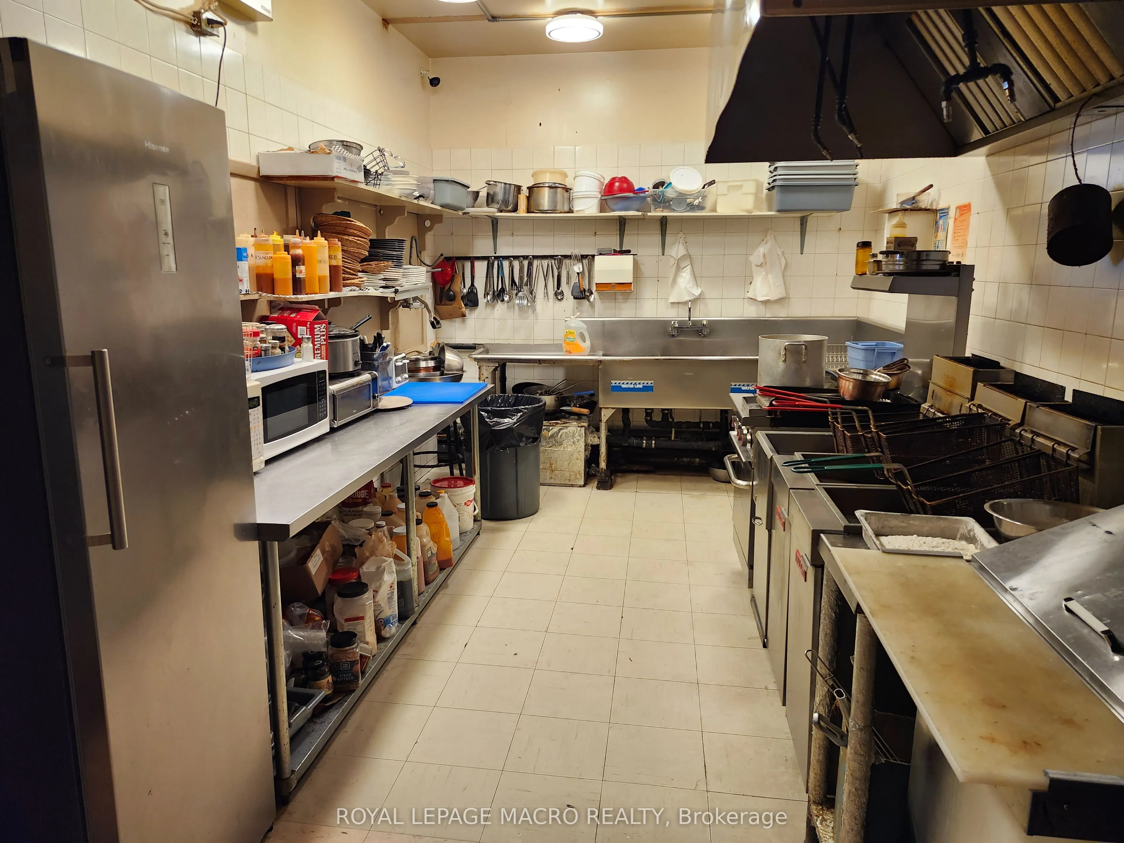49 Scott Street W, #A