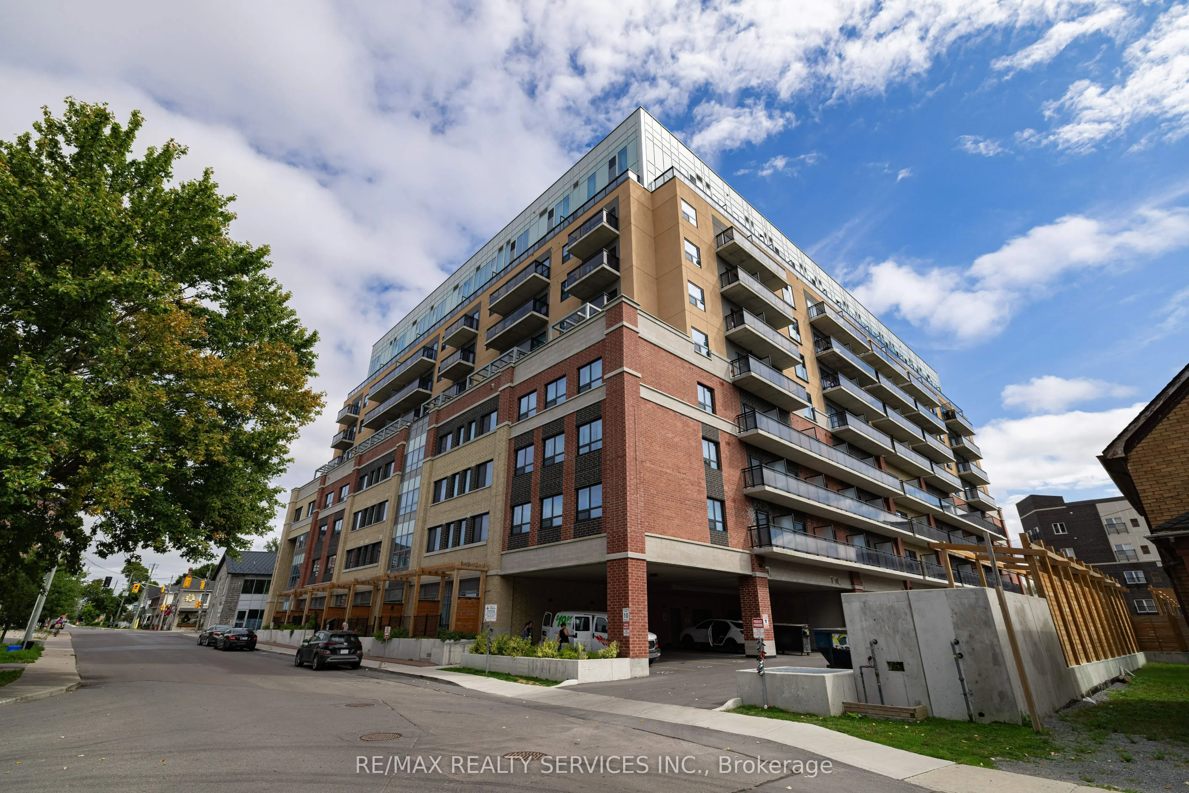 652 Princess Street, #522