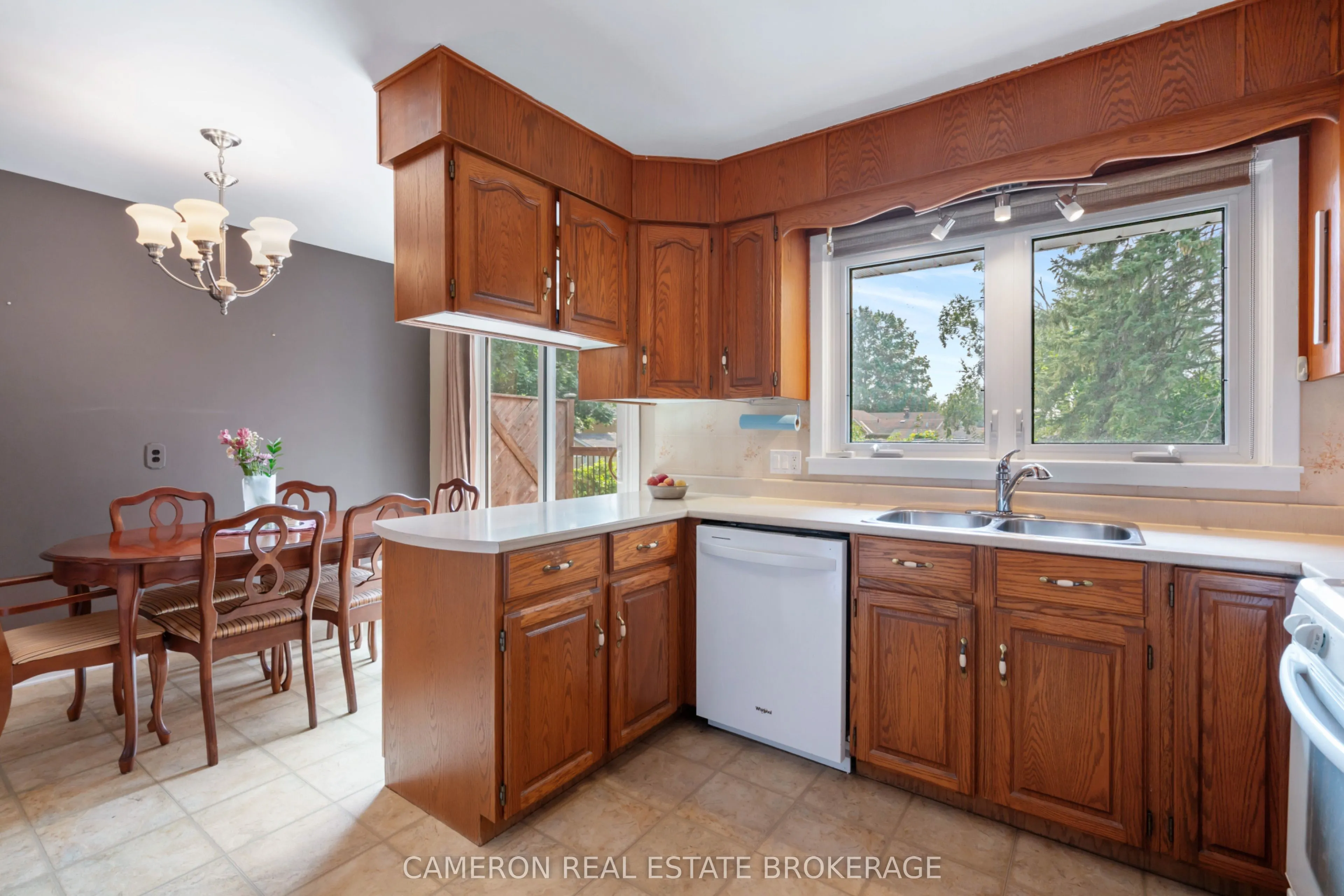 1404 Princess Street