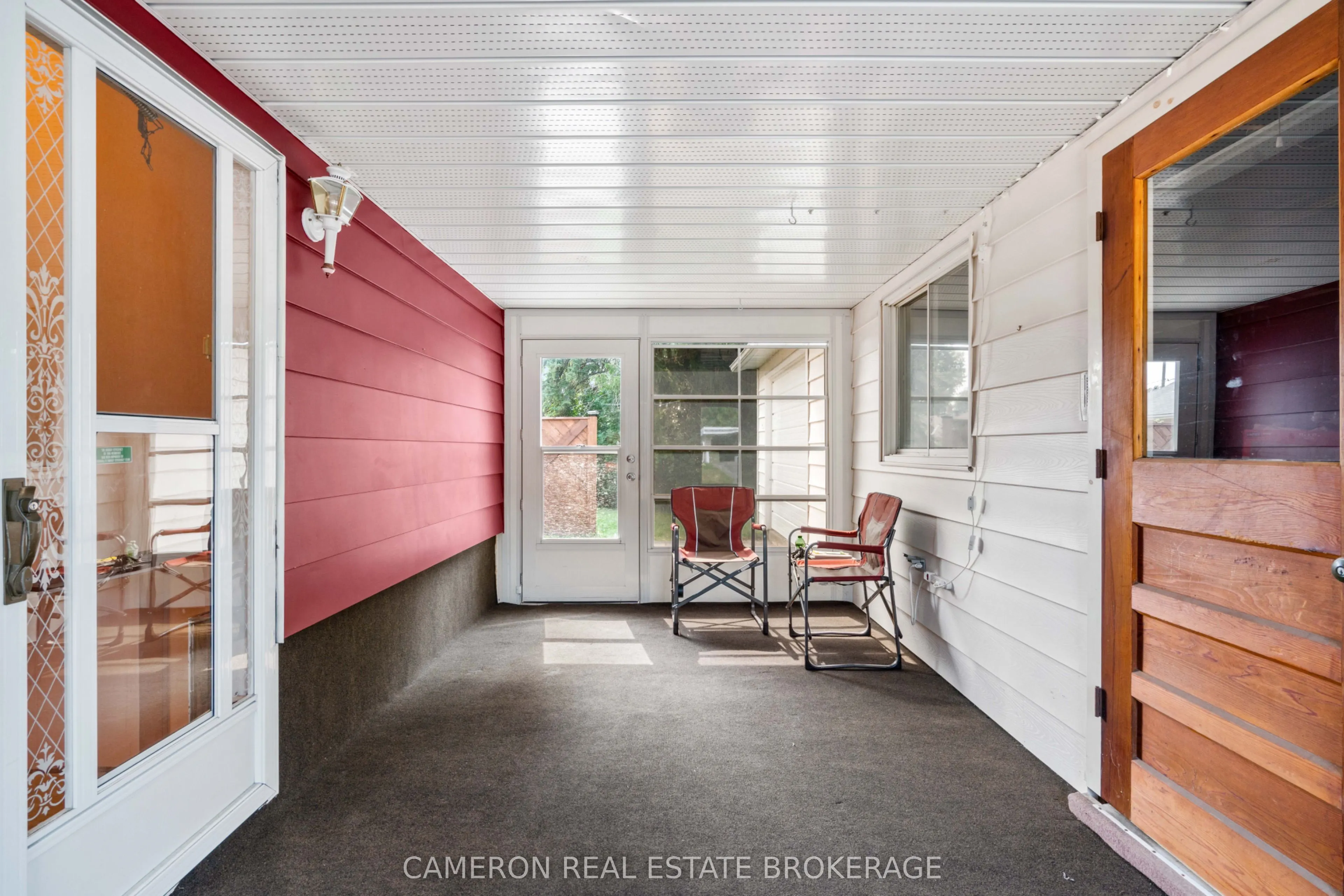 1404 Princess Street