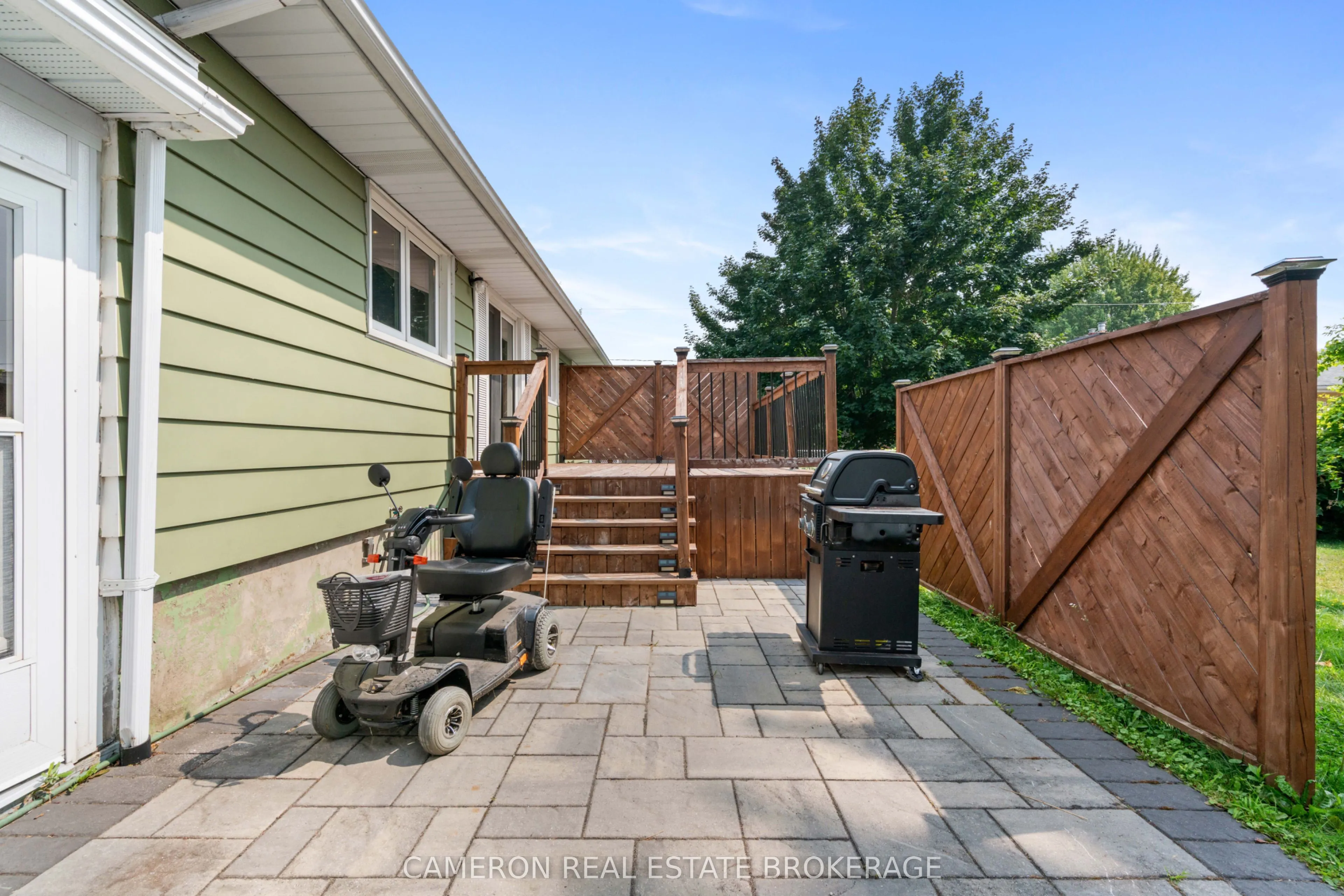 1404 Princess Street