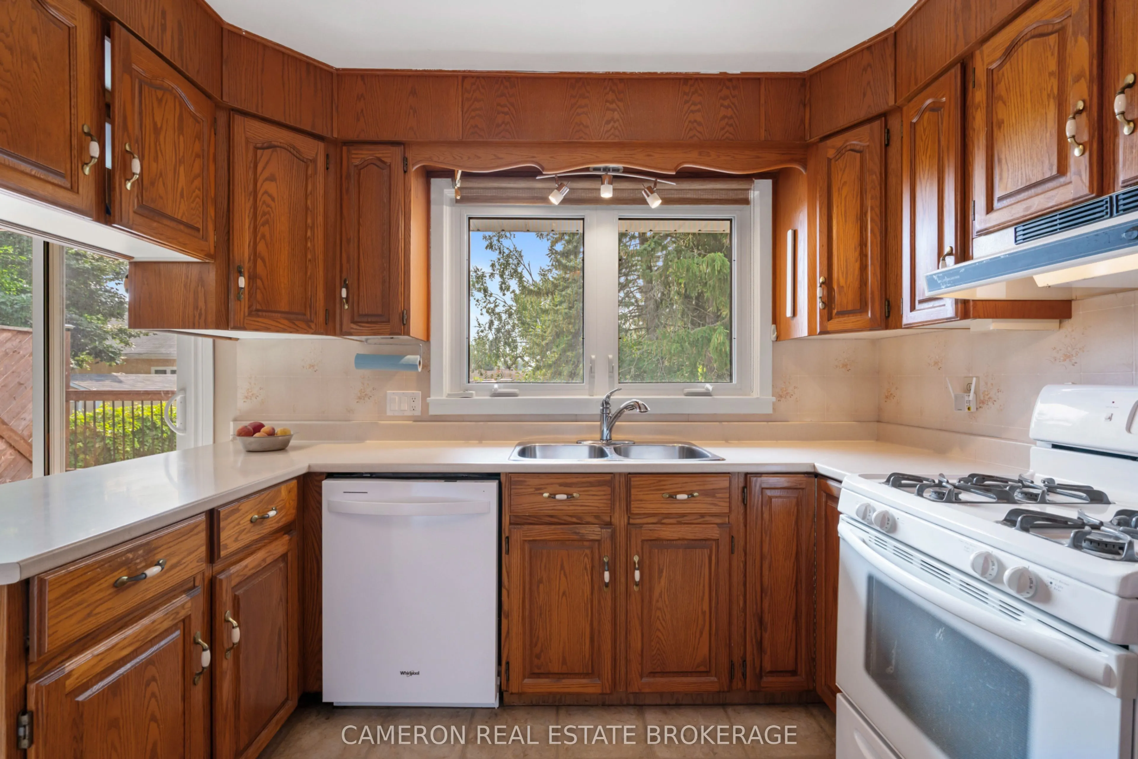 1404 Princess Street