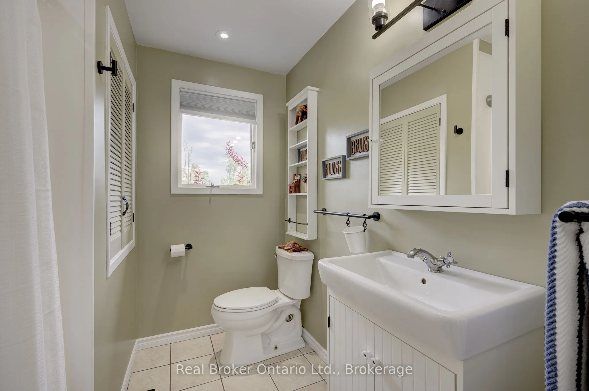 2859 Dominion Road