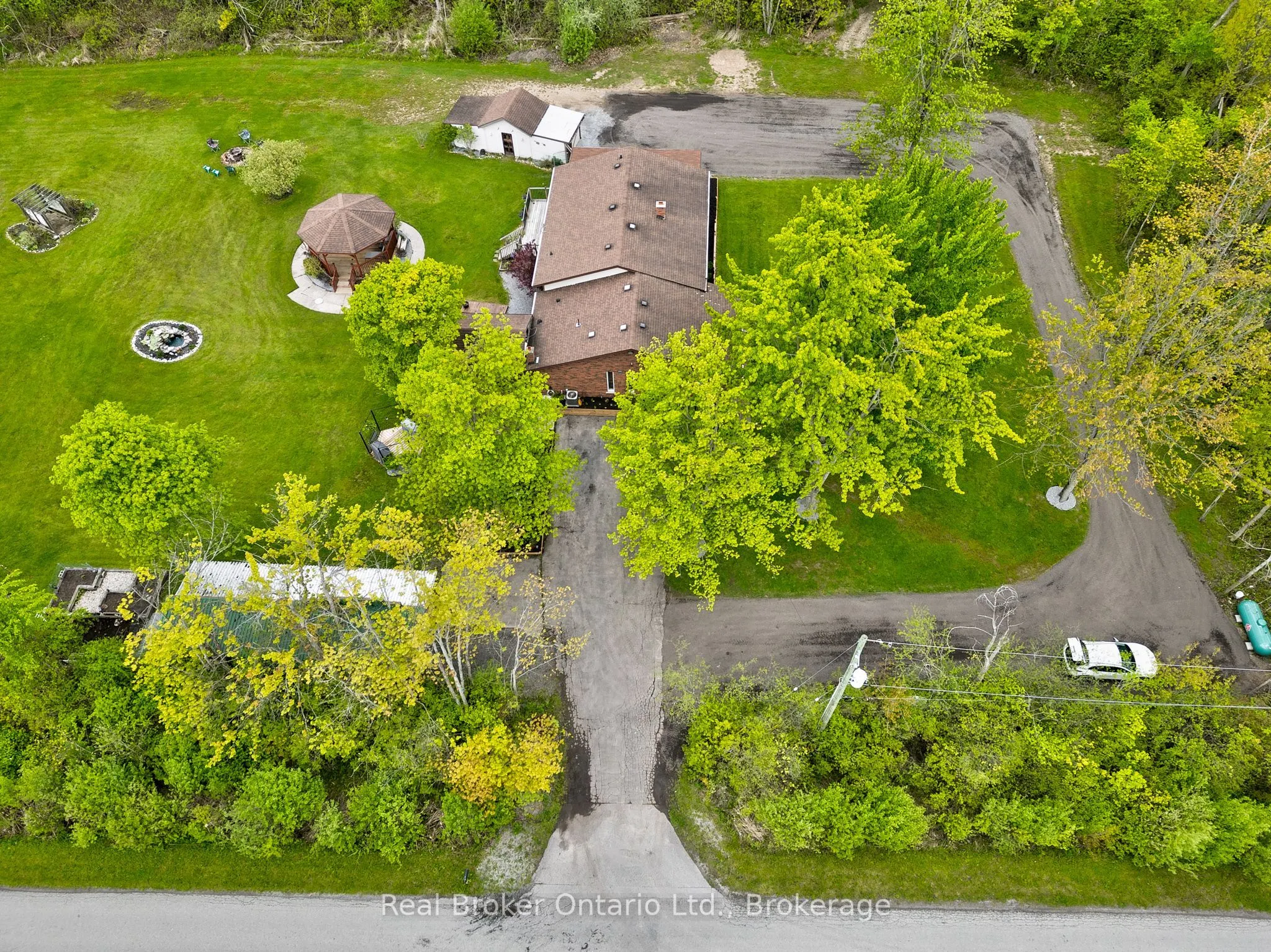 2859 Dominion Road