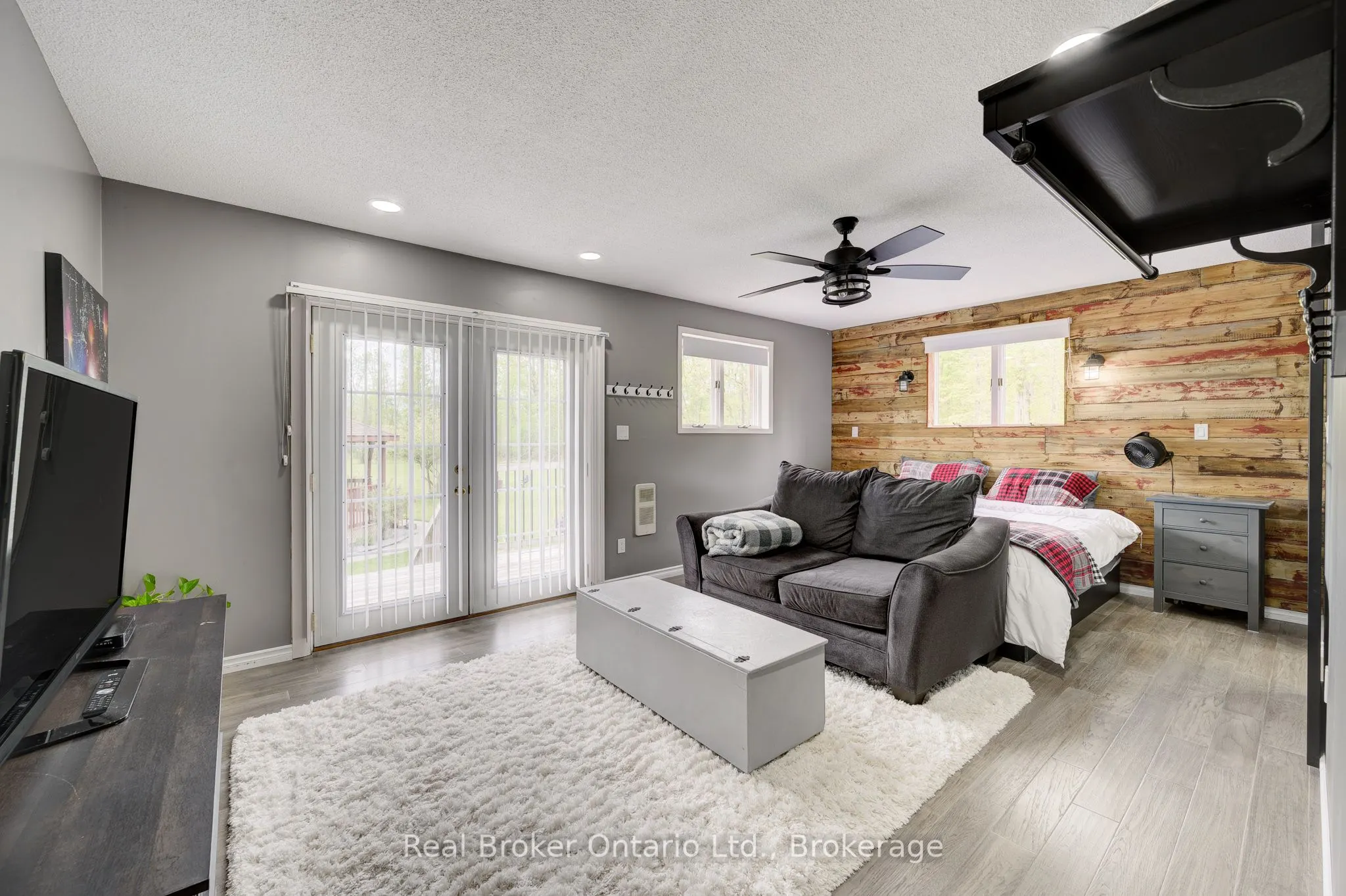 2859 Dominion Road