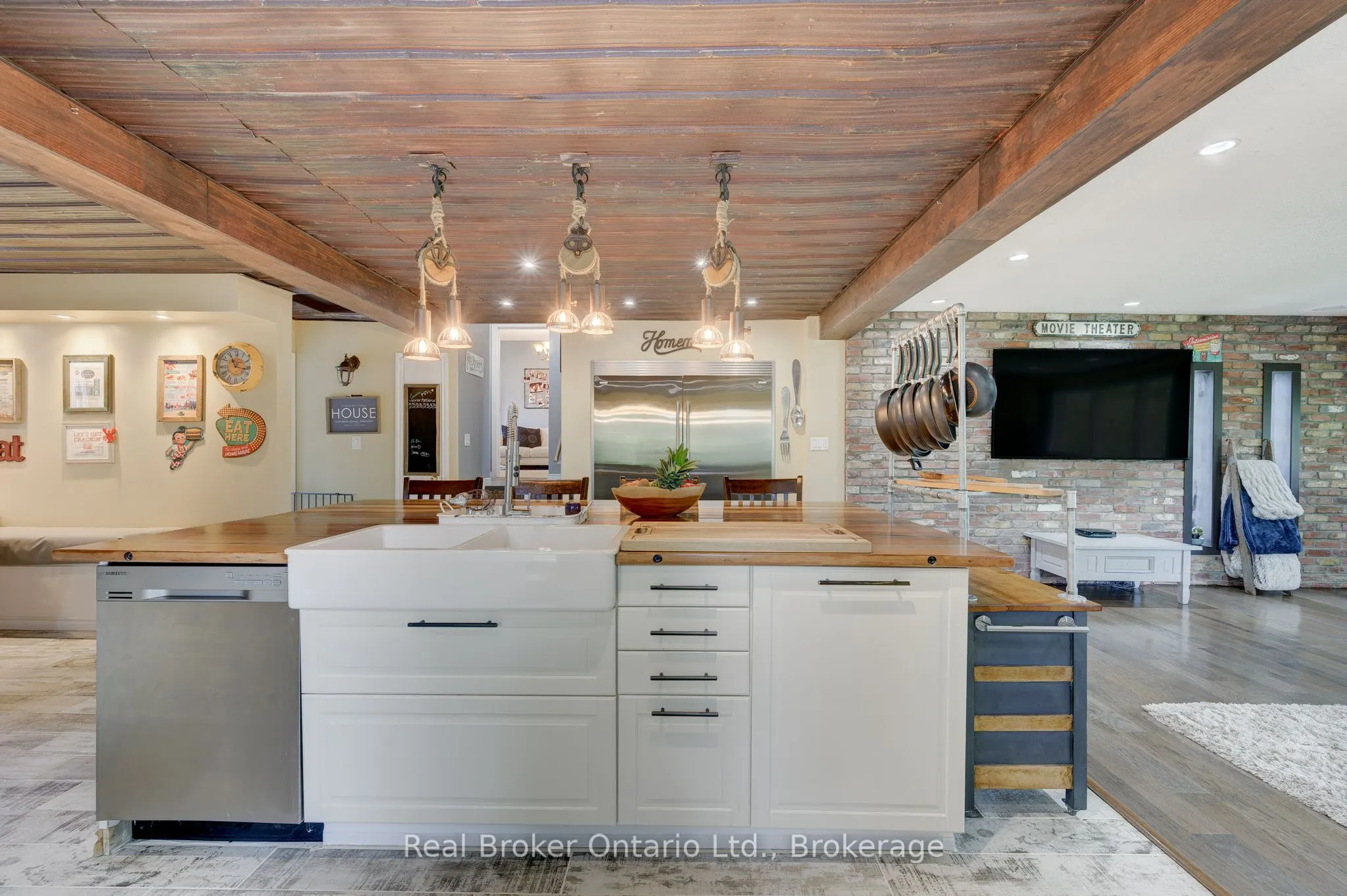 2859 Dominion Road