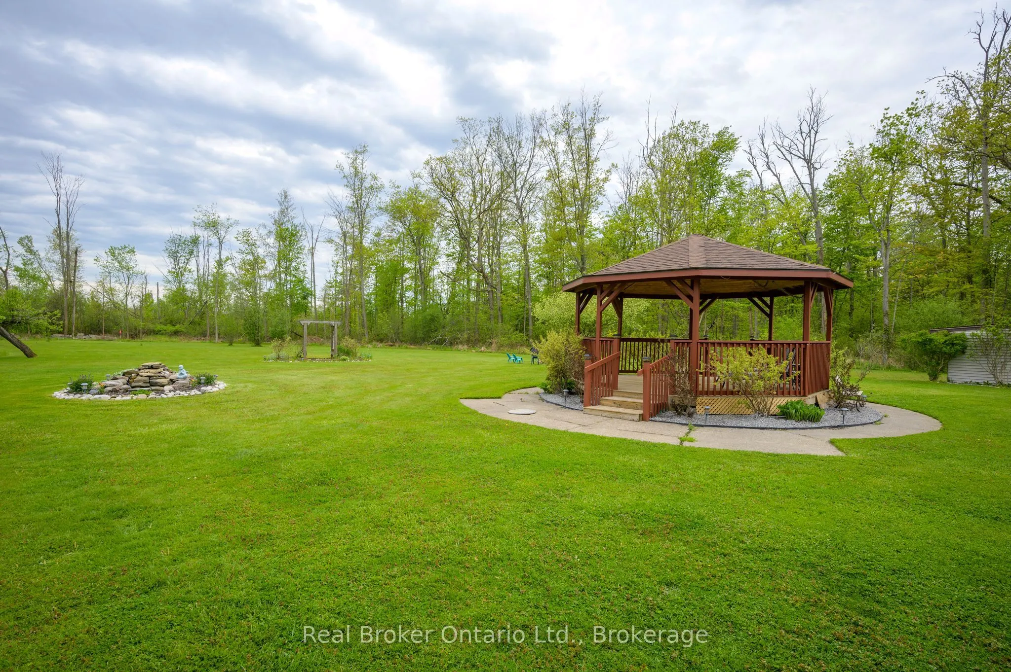 2859 Dominion Road