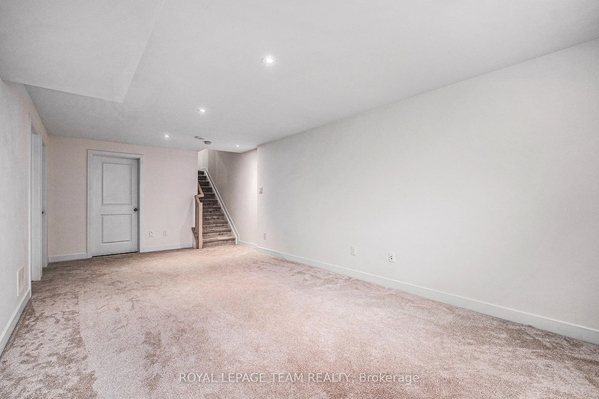 574 Triangle Street