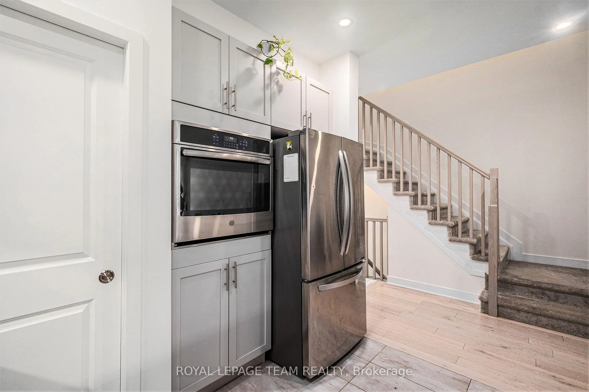 574 Triangle Street