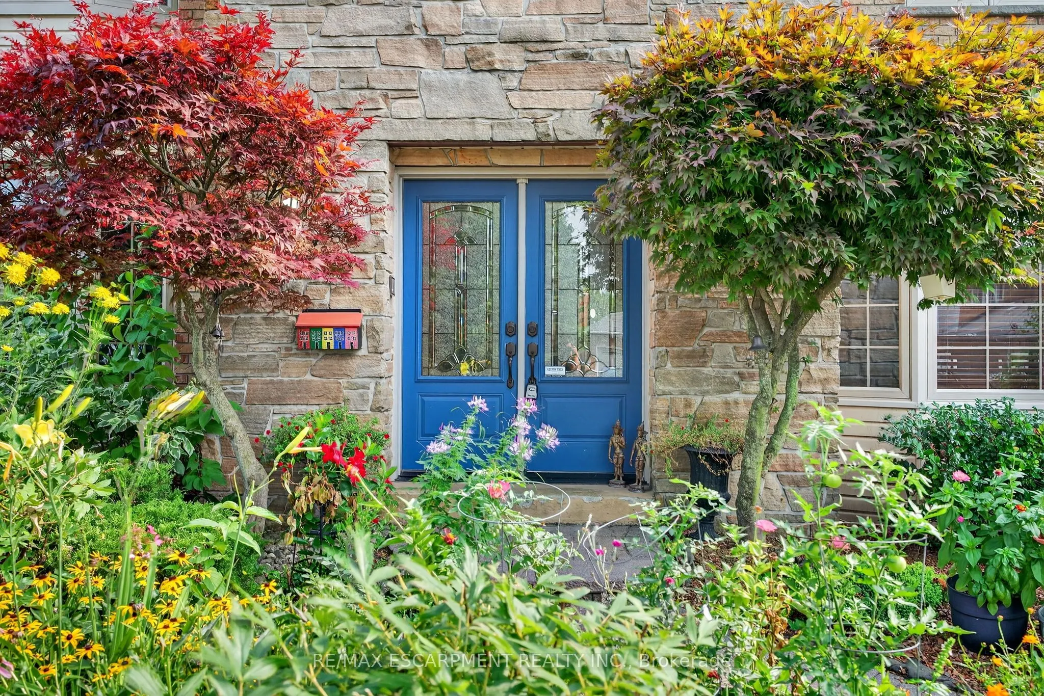 64 Summerdale Place