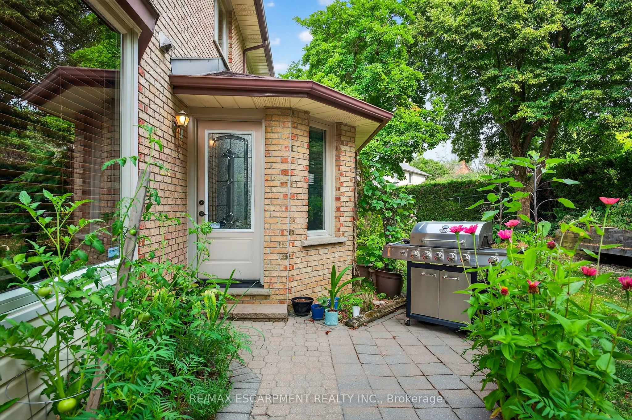 64 Summerdale Place