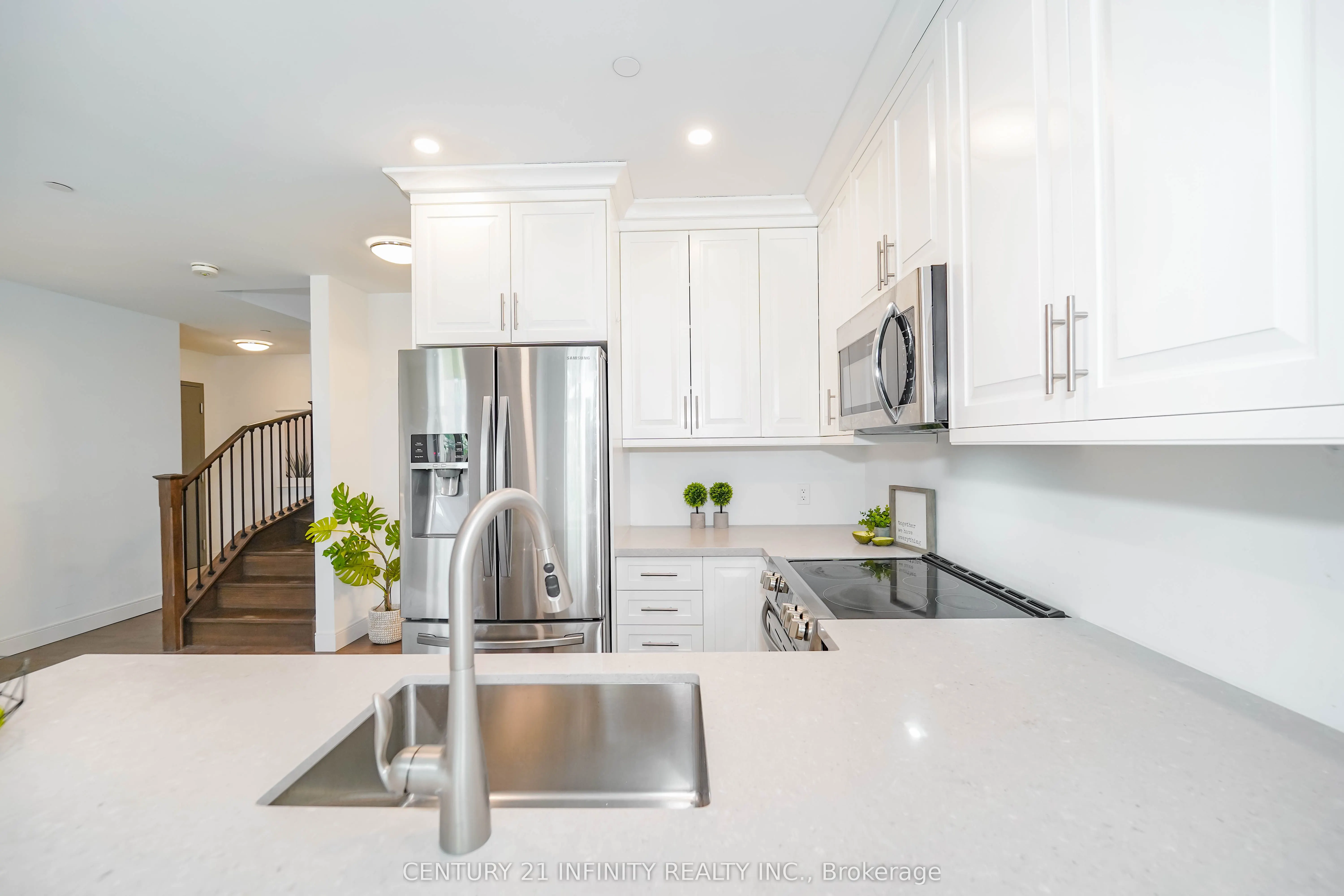 135 Orr Street, #101