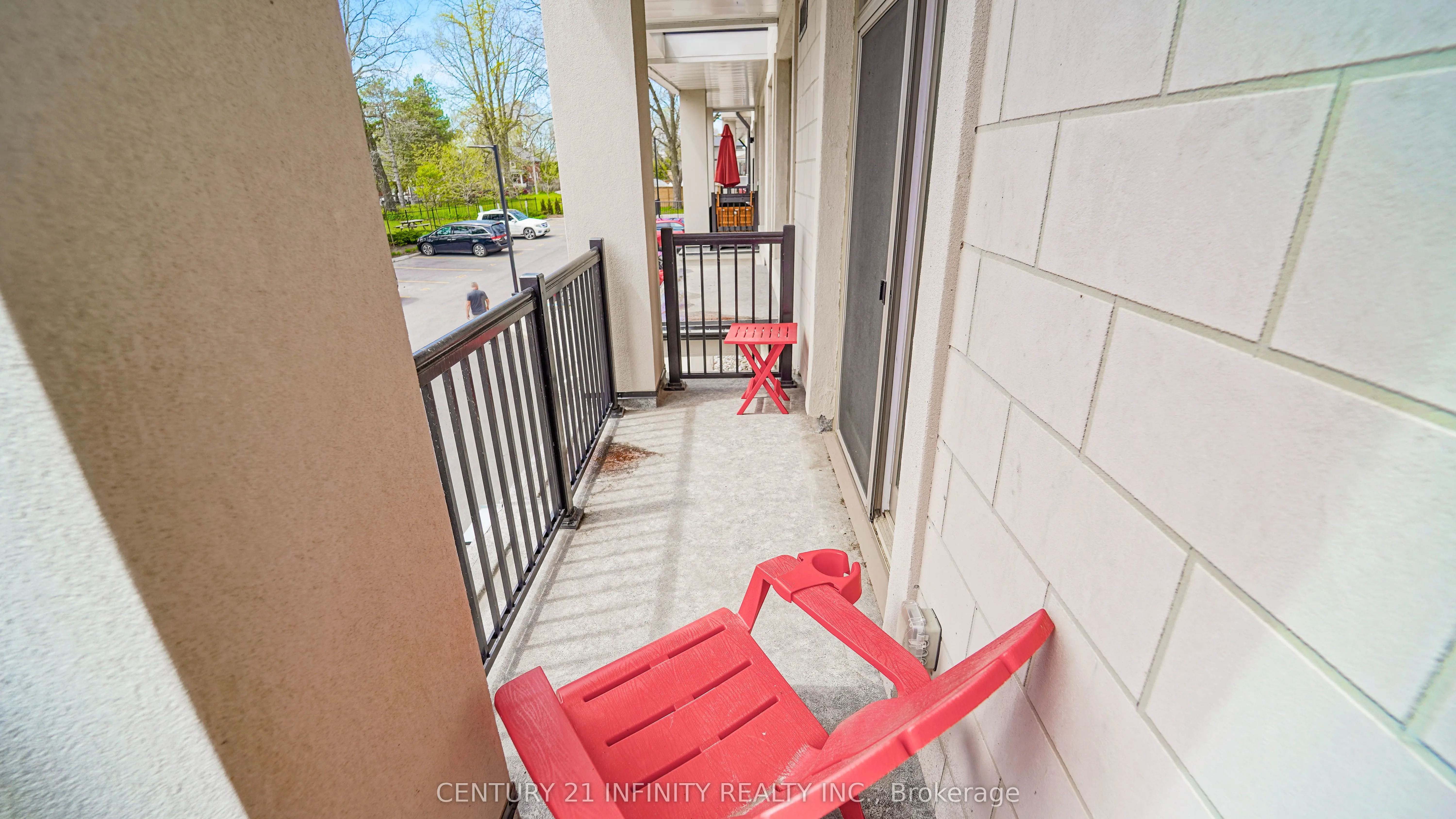 135 Orr Street, #101