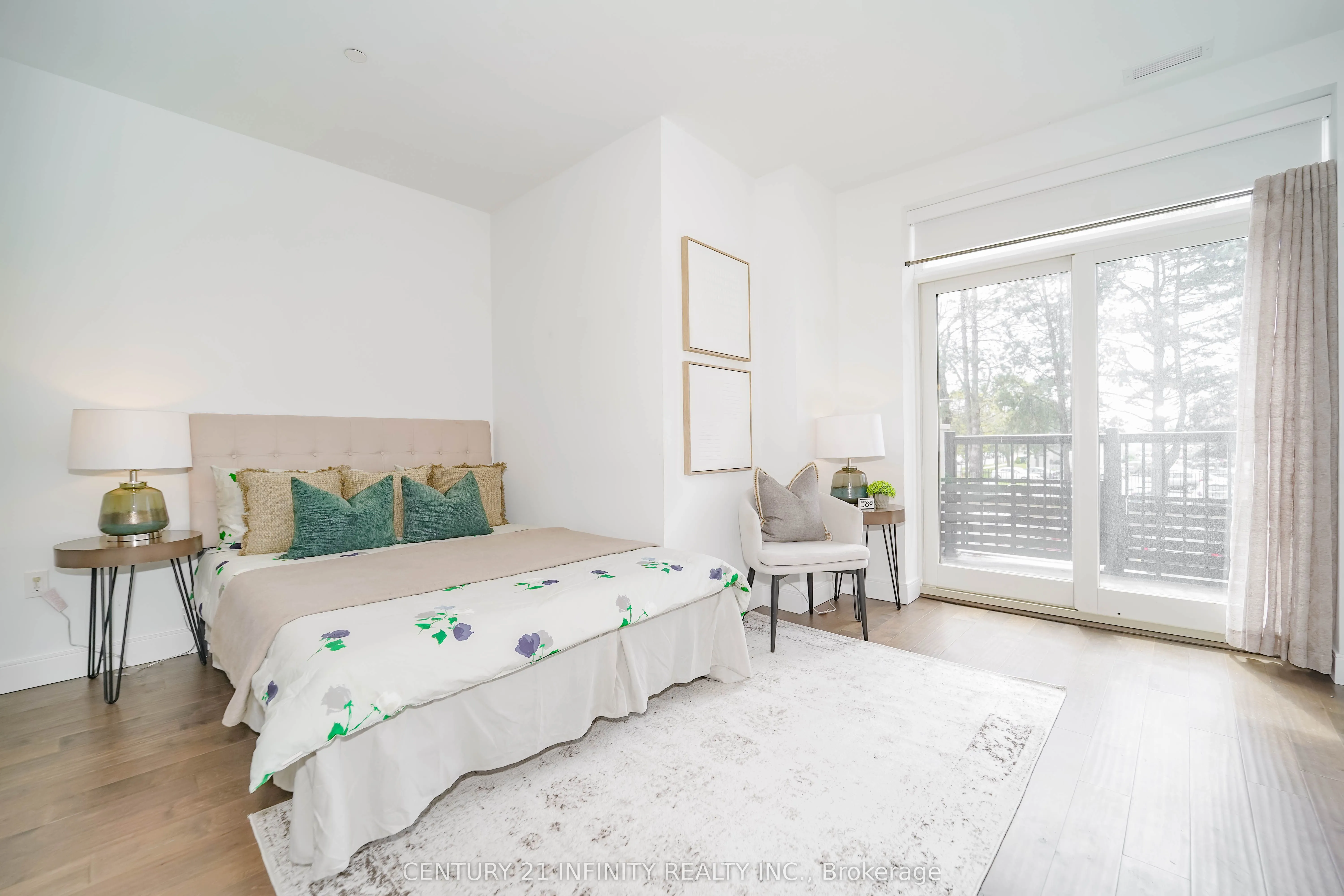 135 Orr Street, #101
