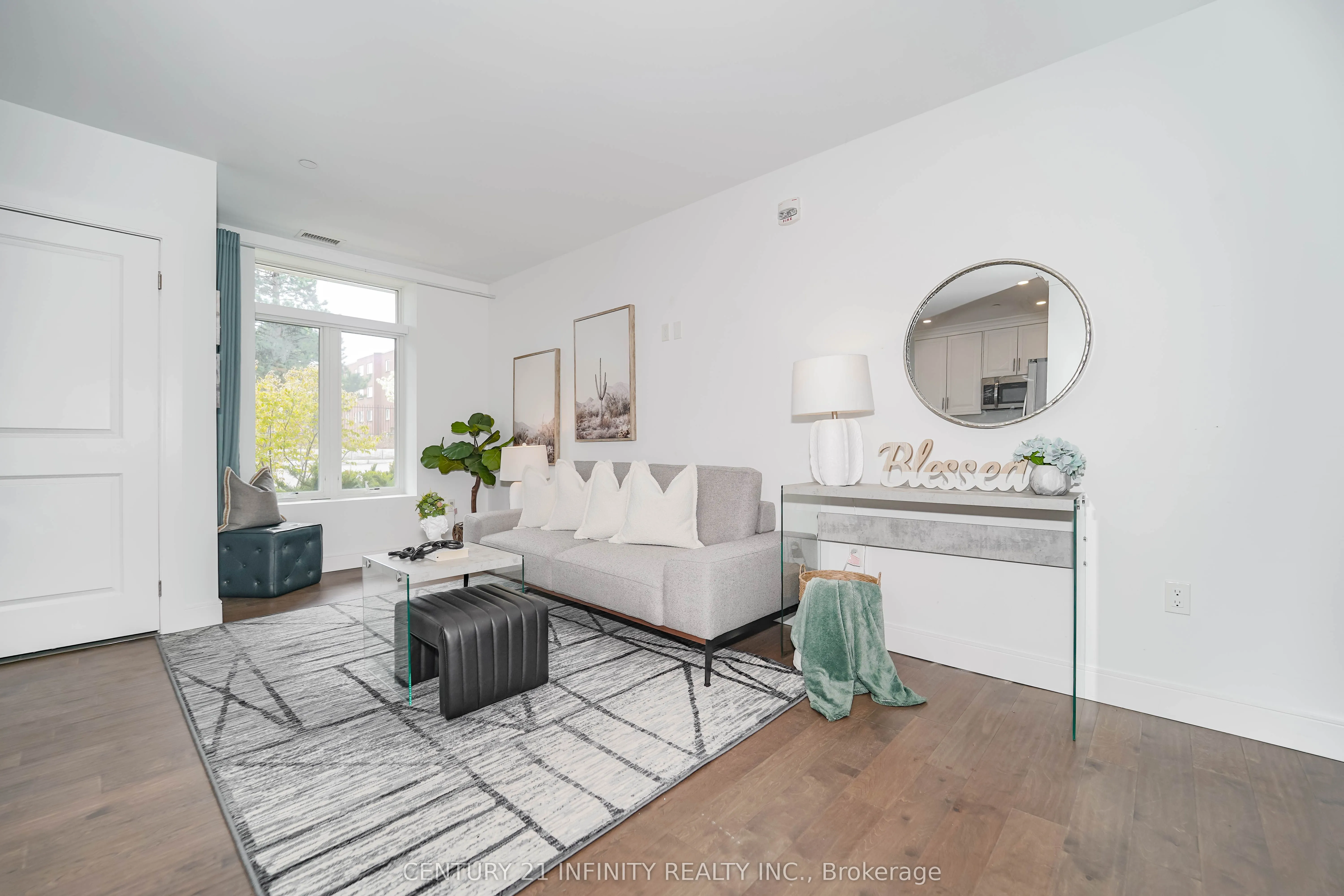 135 Orr Street, #101