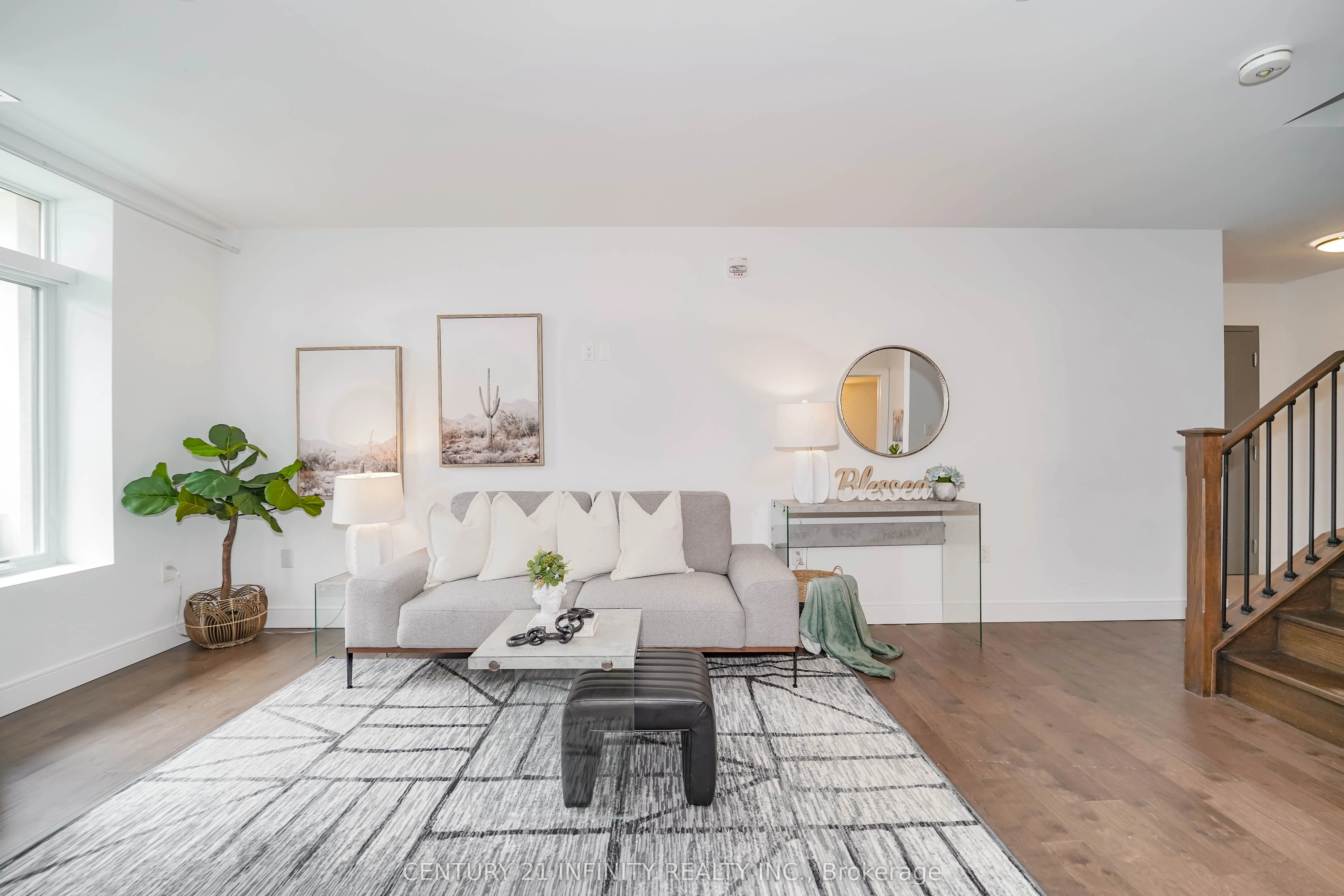 135 Orr Street, #101