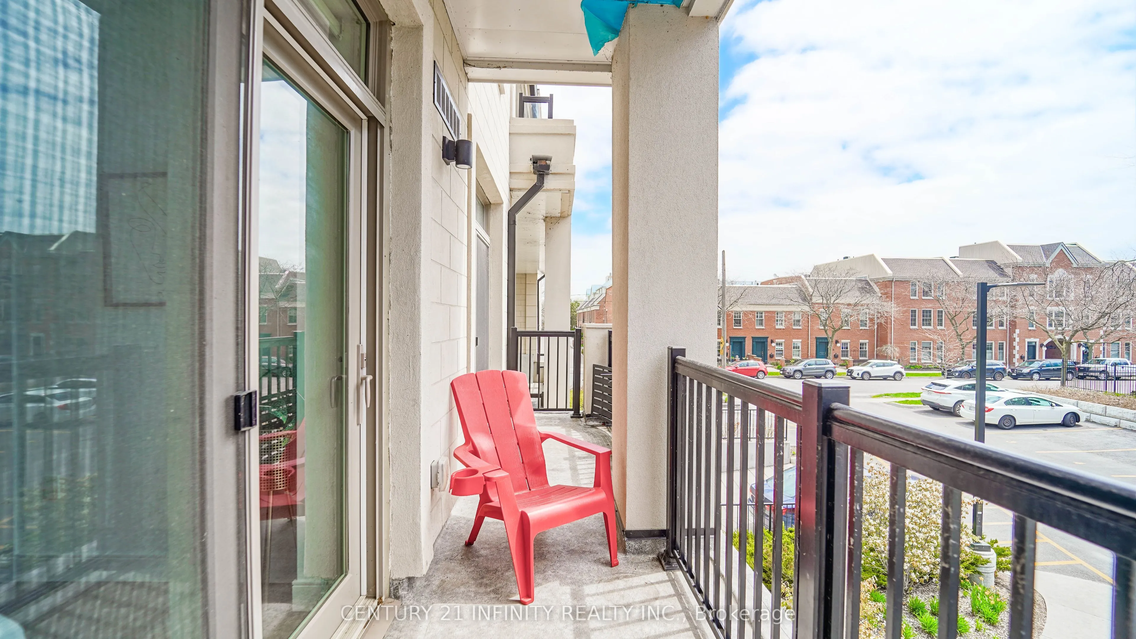 135 Orr Street, #101