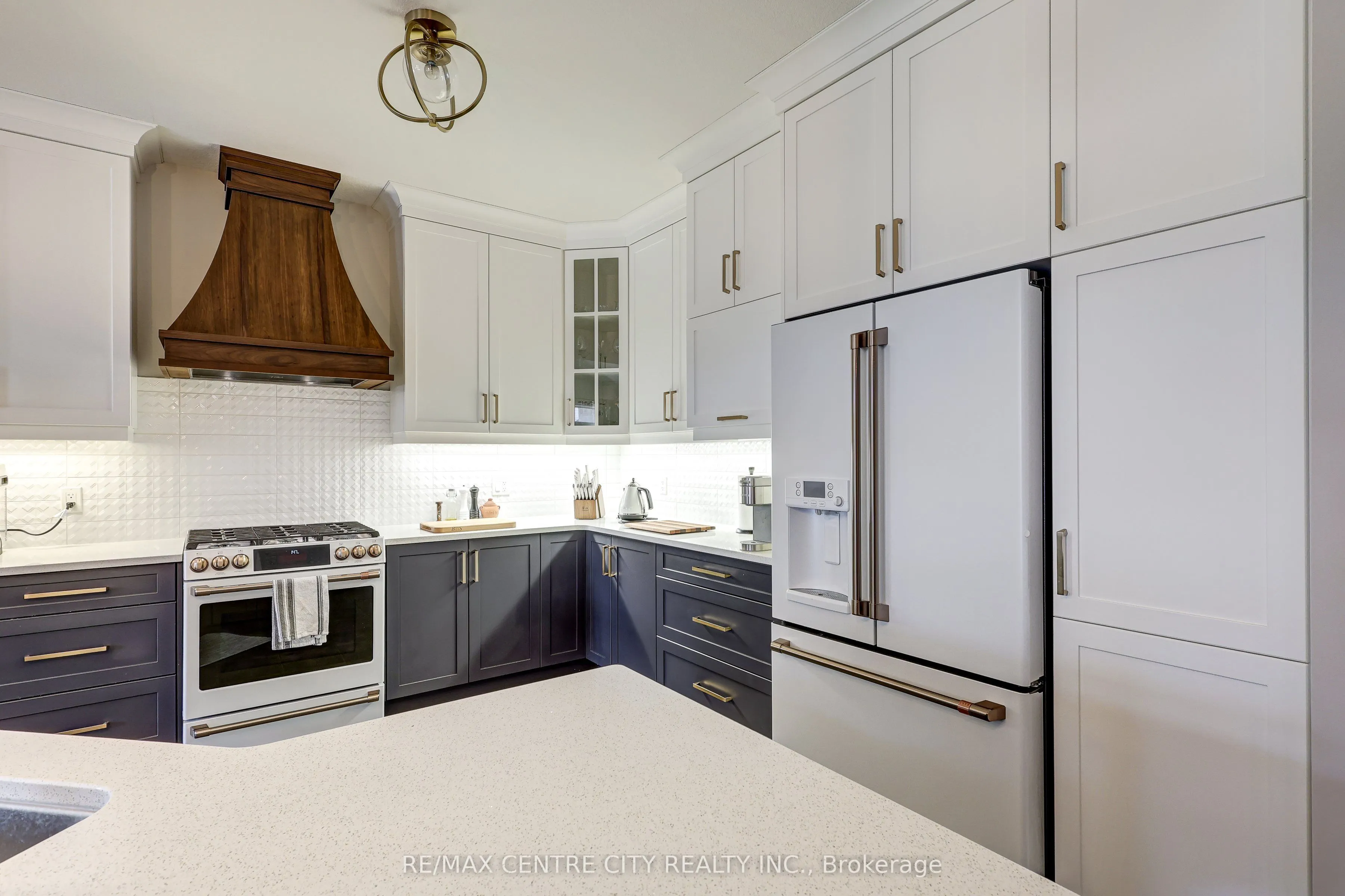 41 Honey Bend