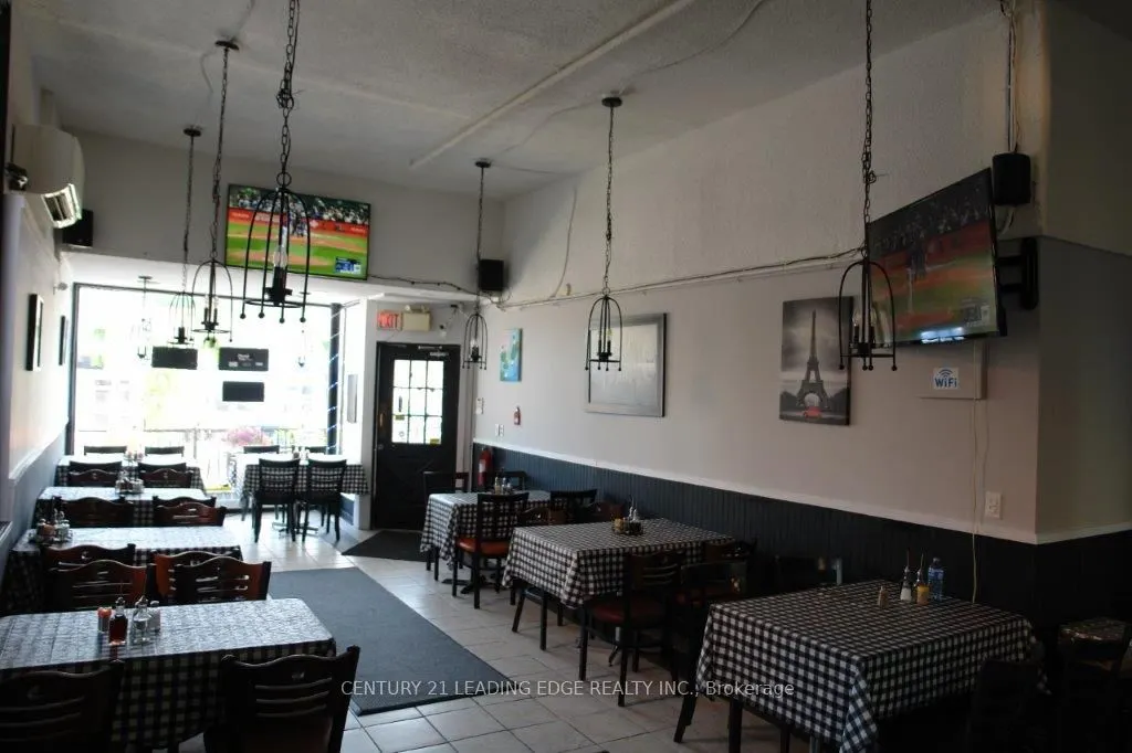 29 King Street E, #B