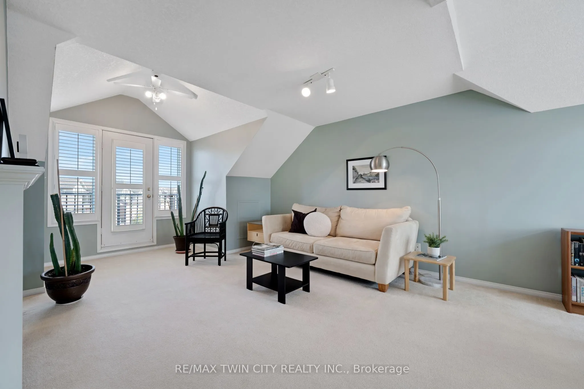 16 Bruce Street, #19