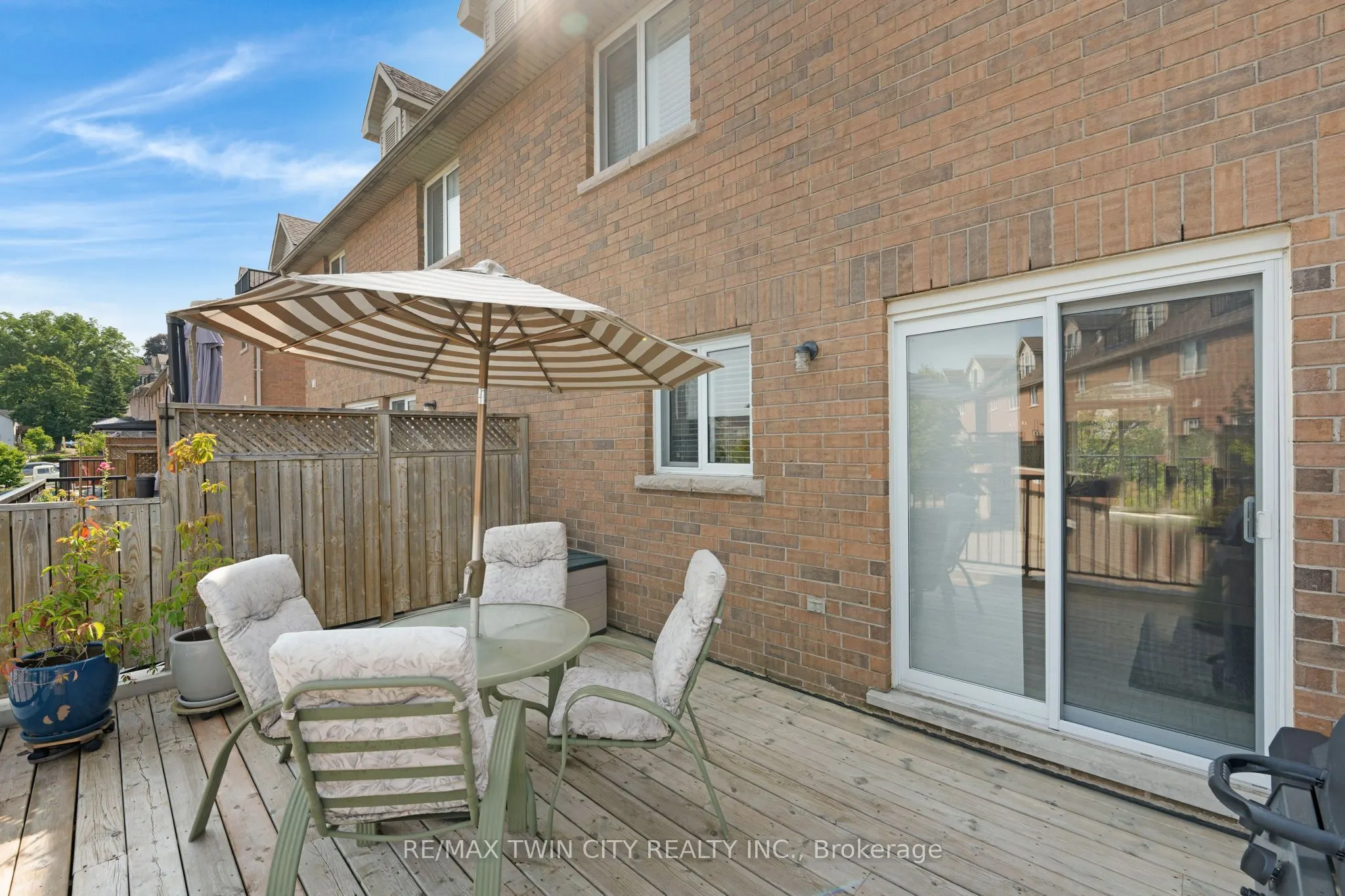 16 Bruce Street, #19