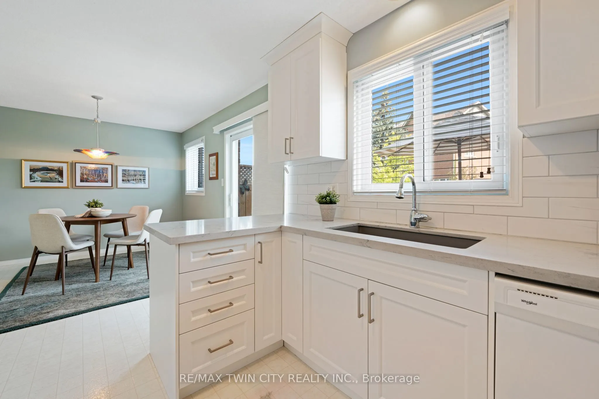 16 Bruce Street, #19