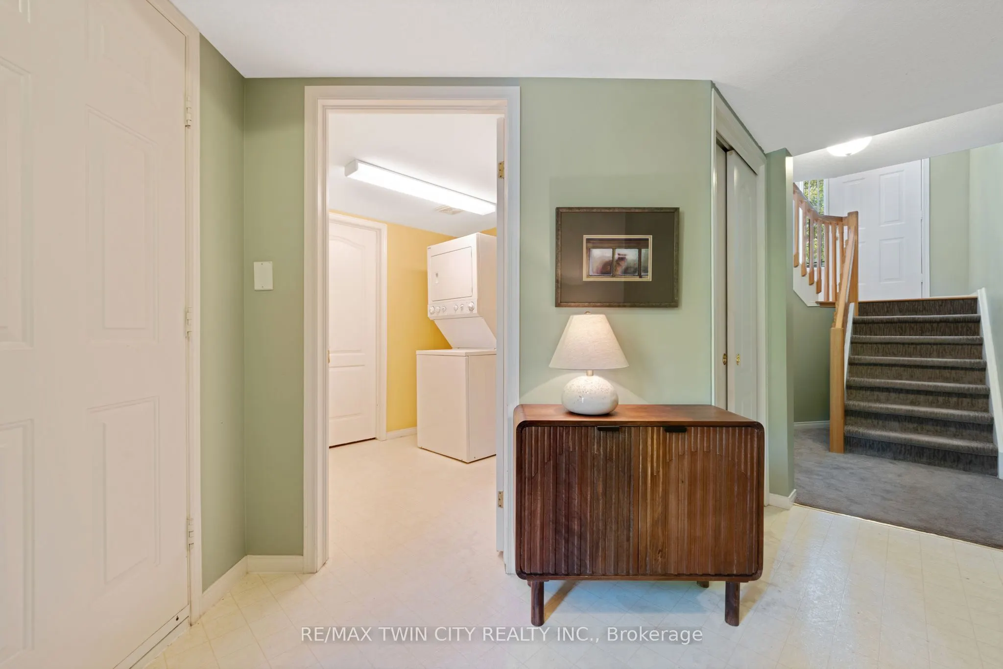 16 Bruce Street, #19