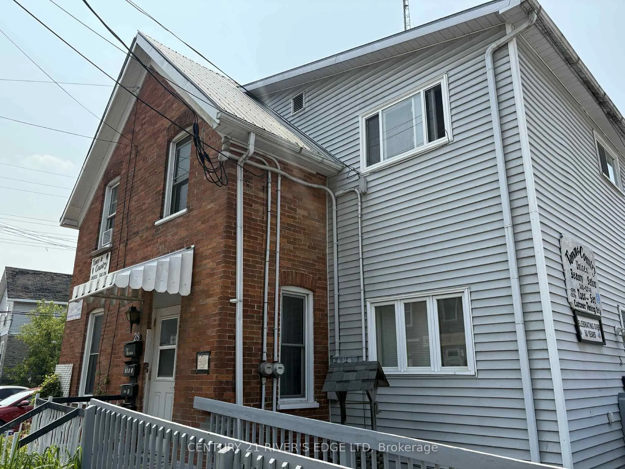 28-32 Perth Street