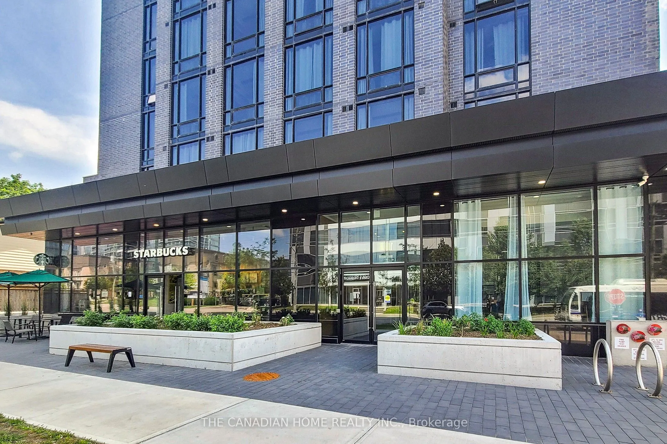 145 COLUMBIA Street W, #909