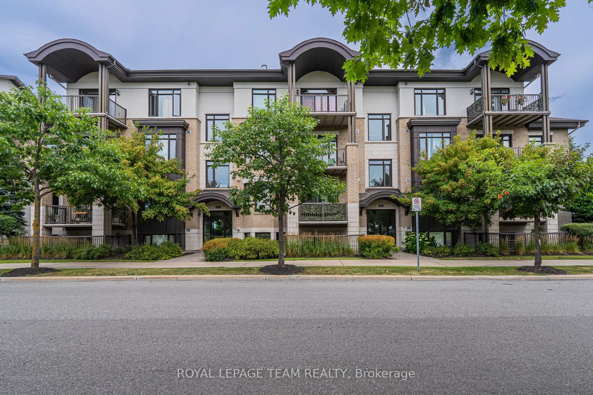 805 Beauparc Private, #304