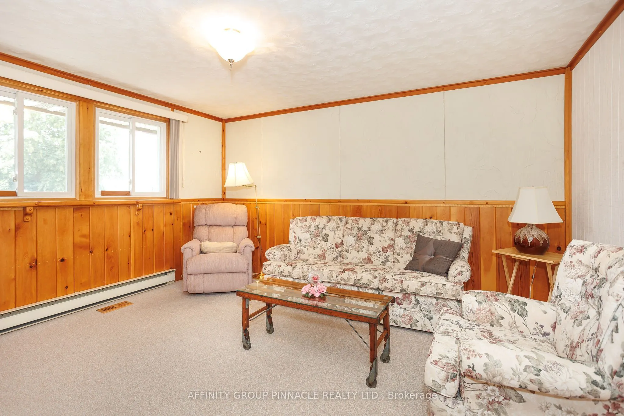 573 Saugeen Crescent