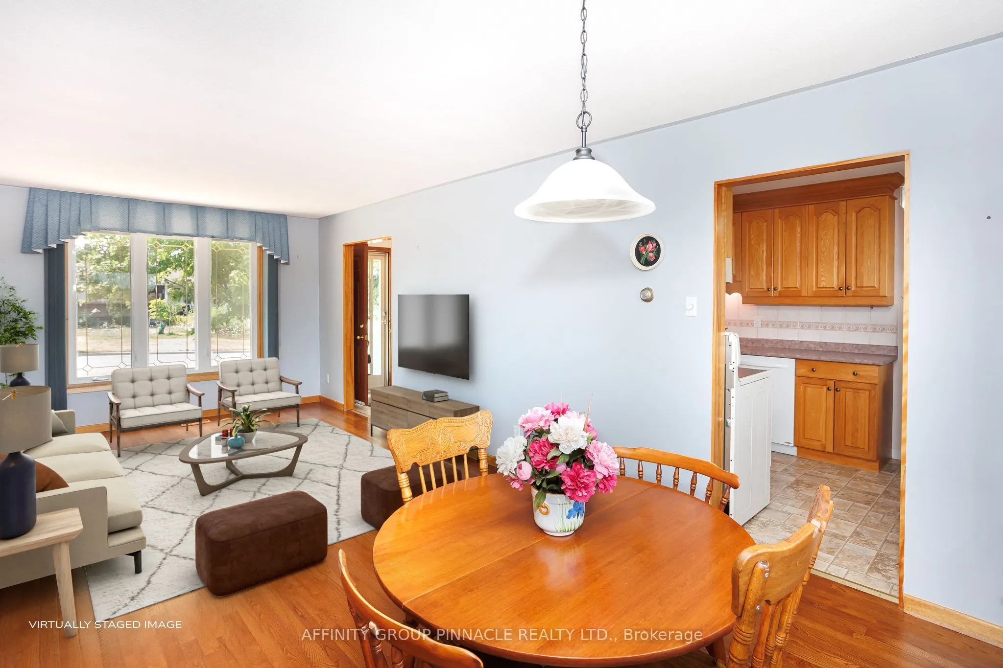 573 Saugeen Crescent
