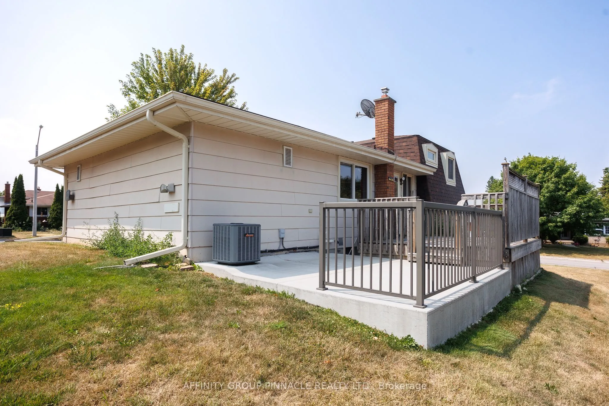 573 Saugeen Crescent