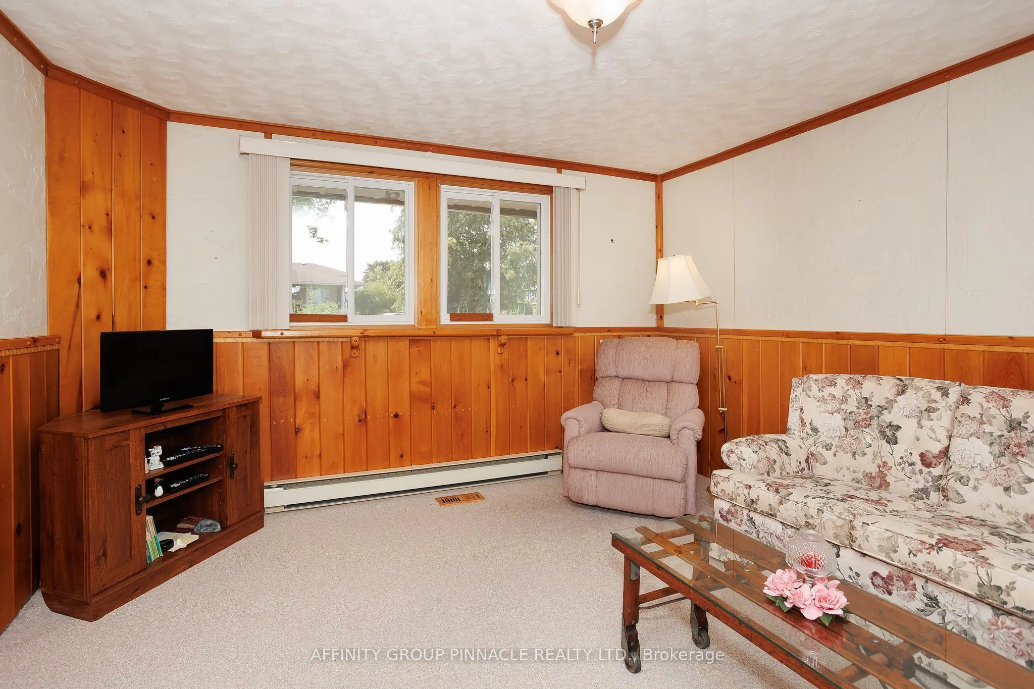 573 Saugeen Crescent
